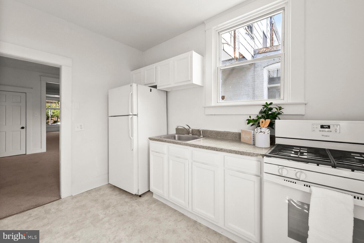 COLDSTREAM HOMESTEAD MONTEBELLO HISTORIC DISTRICT - Residential