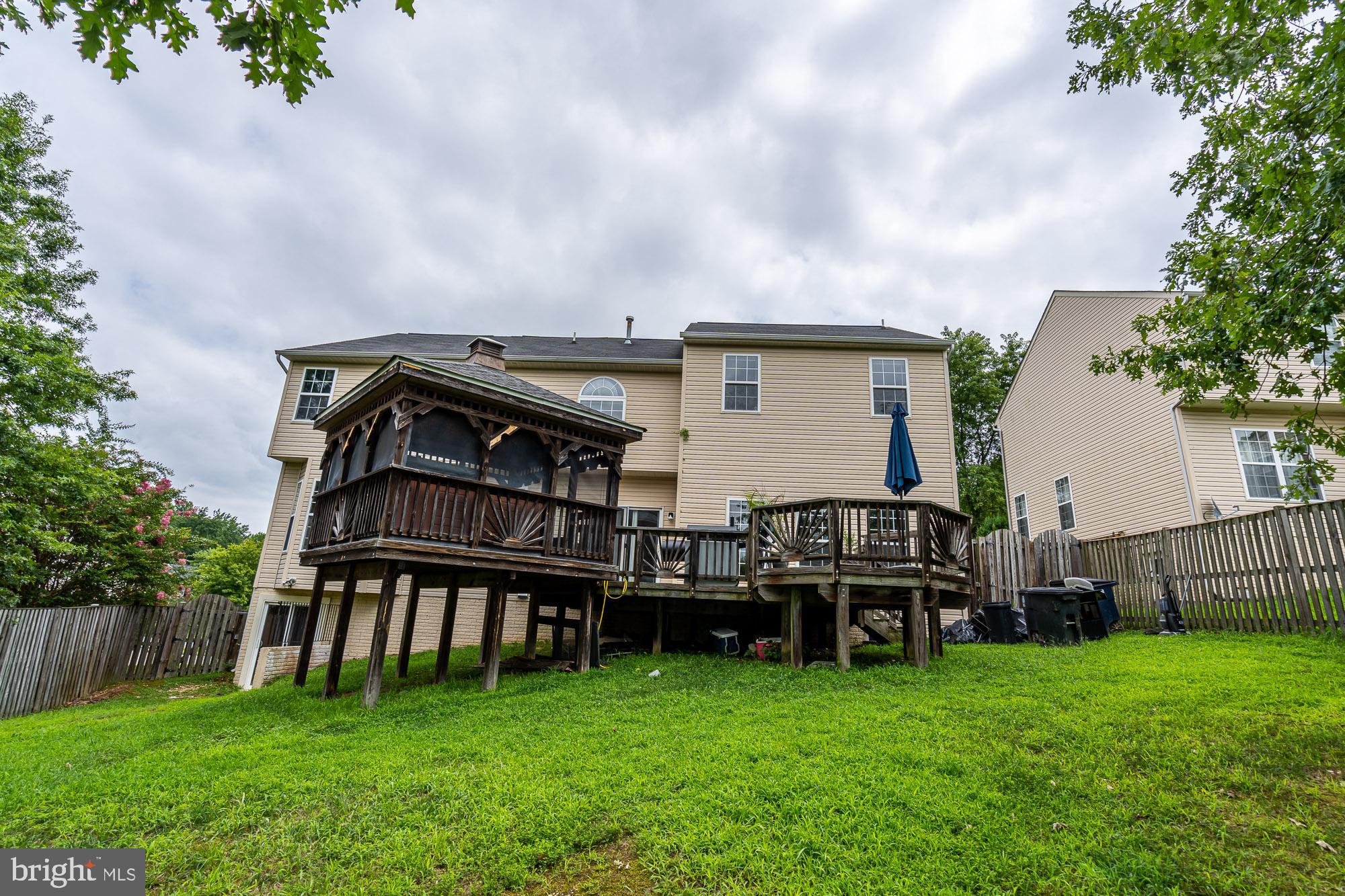 HORIZON HILLS - Residential