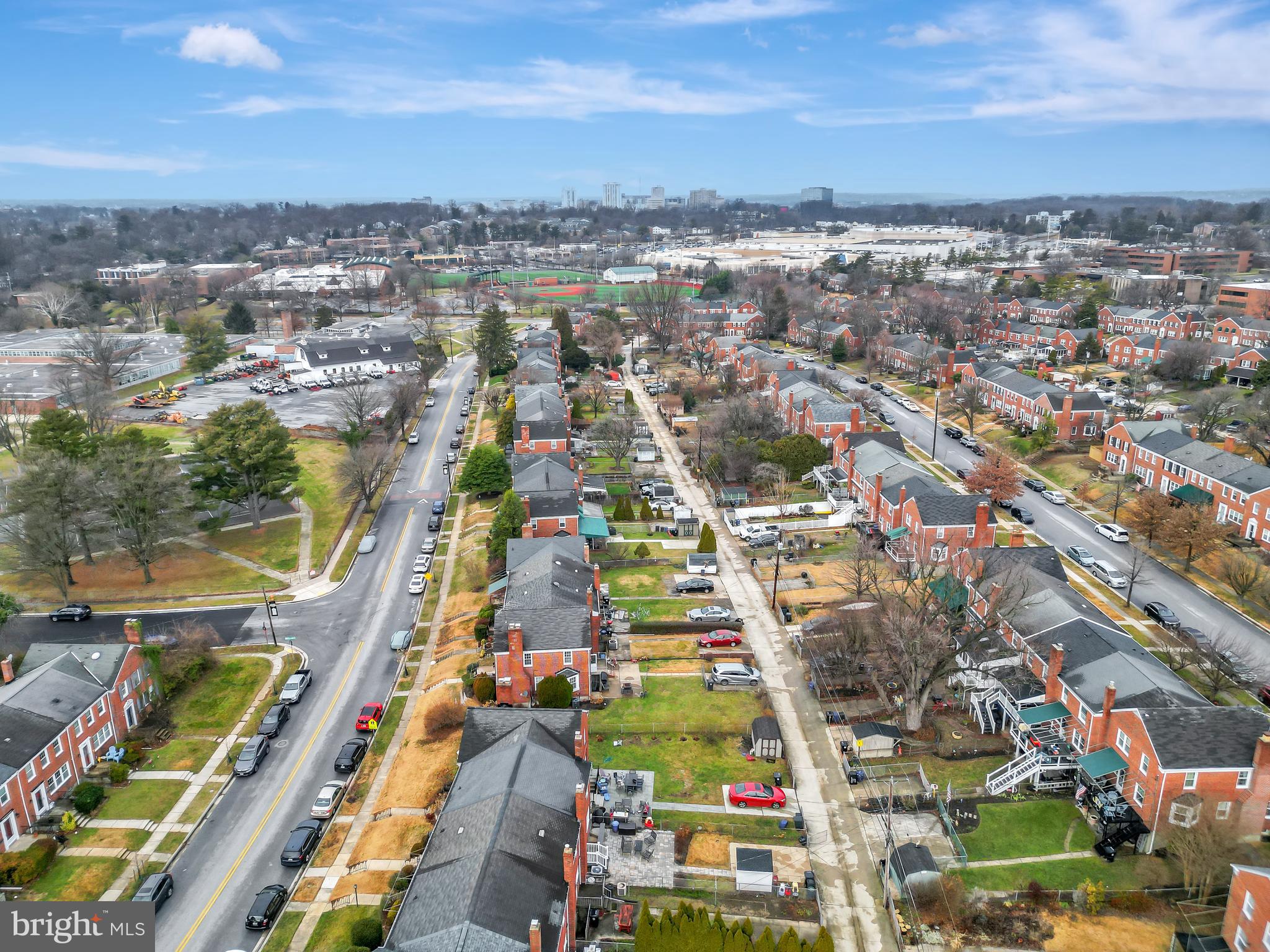LOCH RAVEN MANOR - Residential