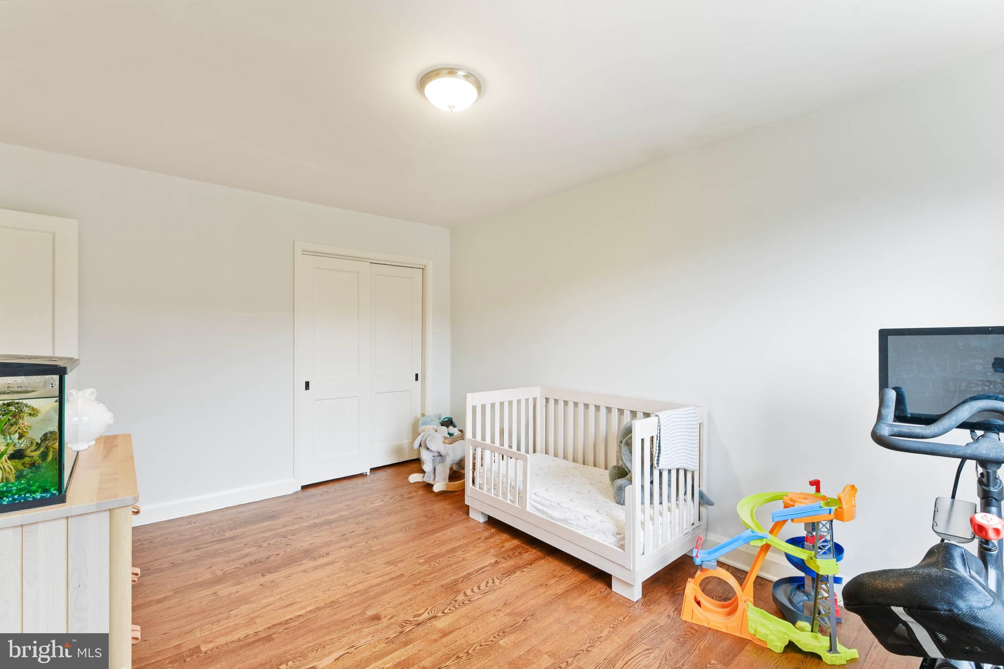 LOCH RAVEN MANOR - Residential