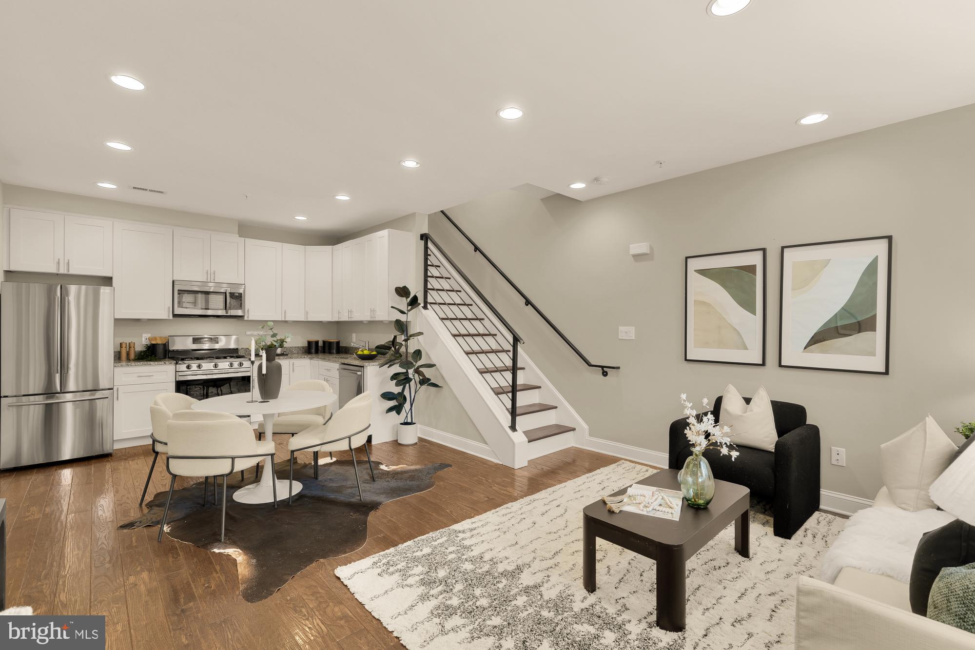 1018 13TH STREET SE 2