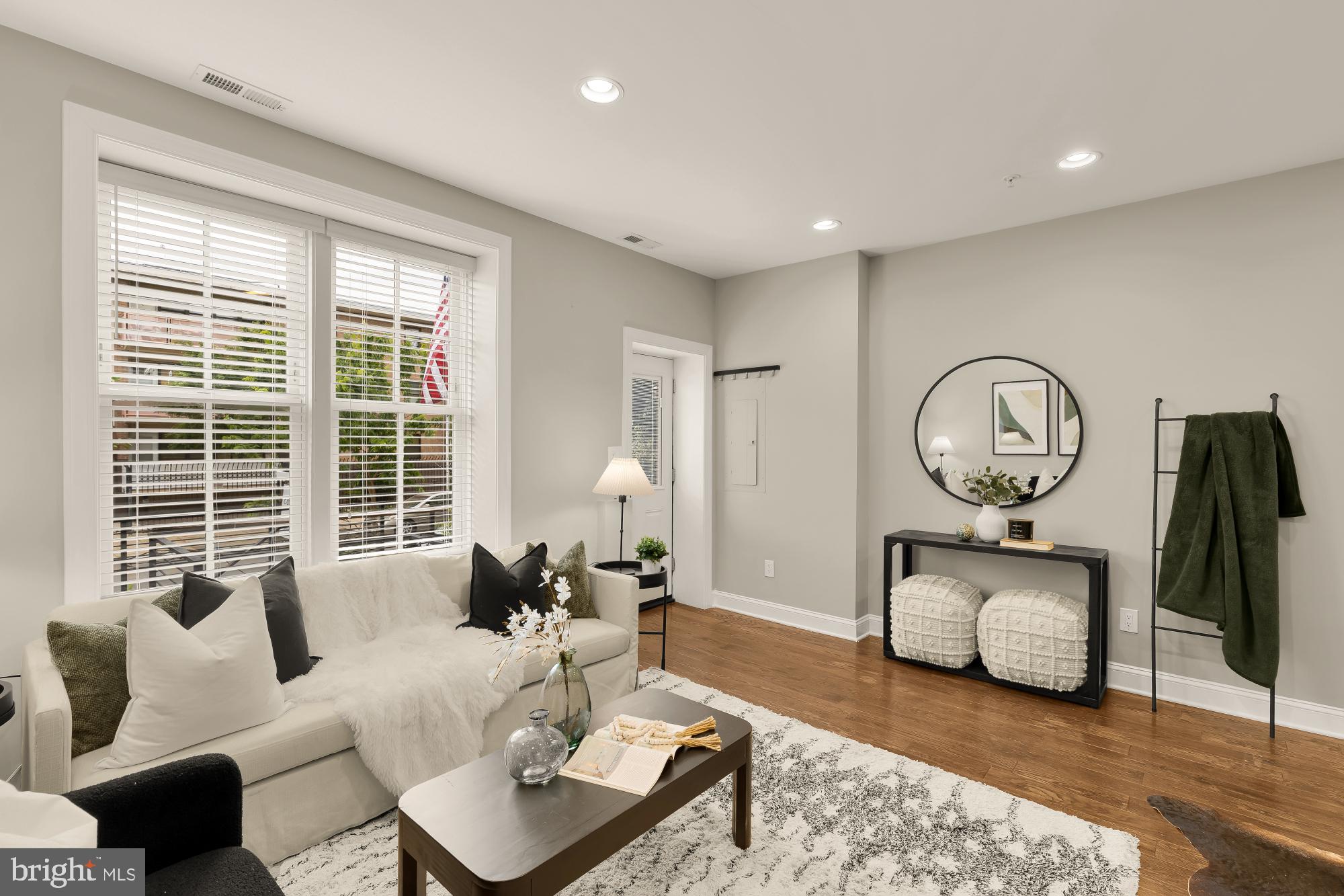 1018 13TH STREET SE 2