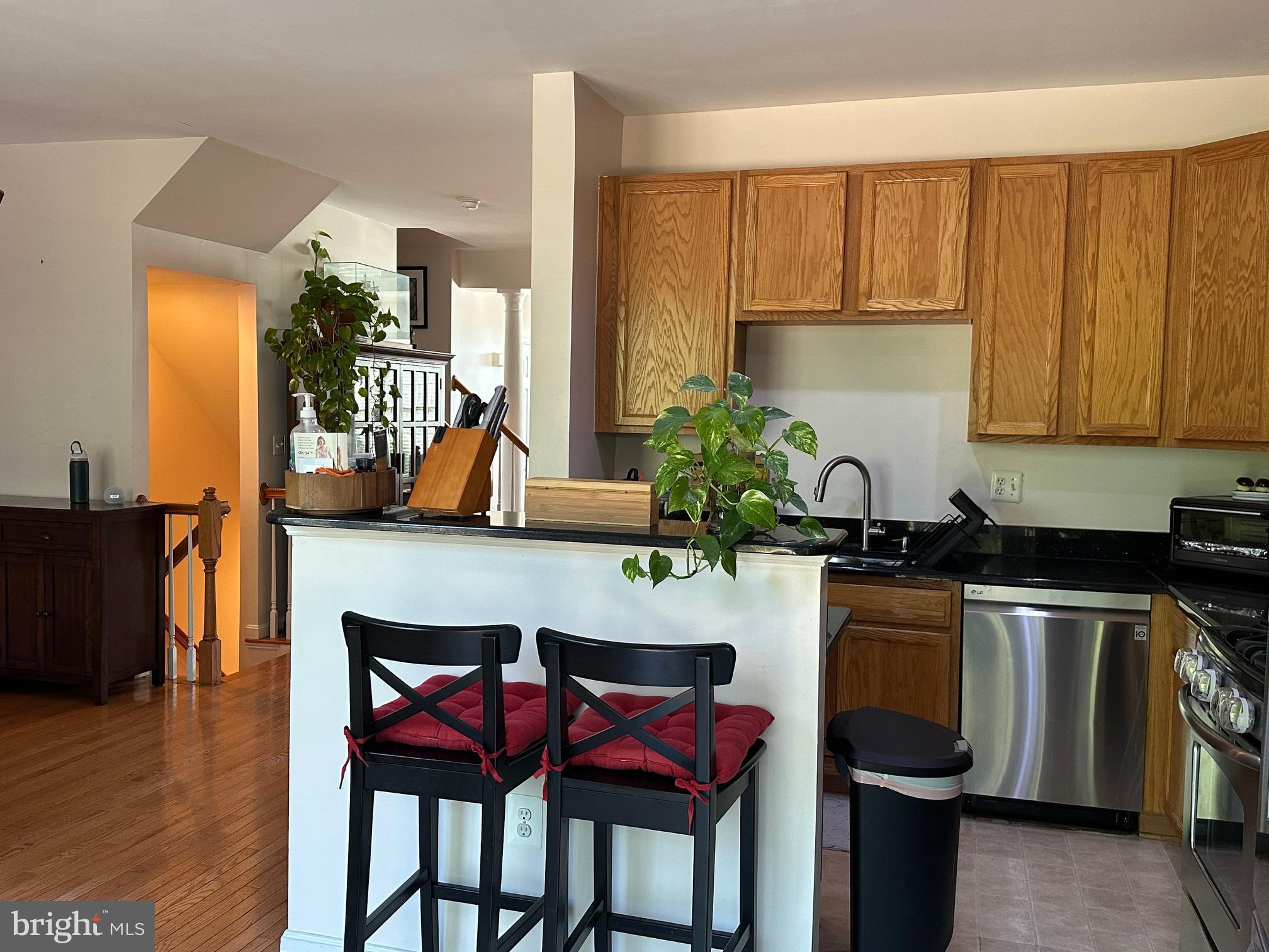 MARKHAMS GRANT - Residential Lease