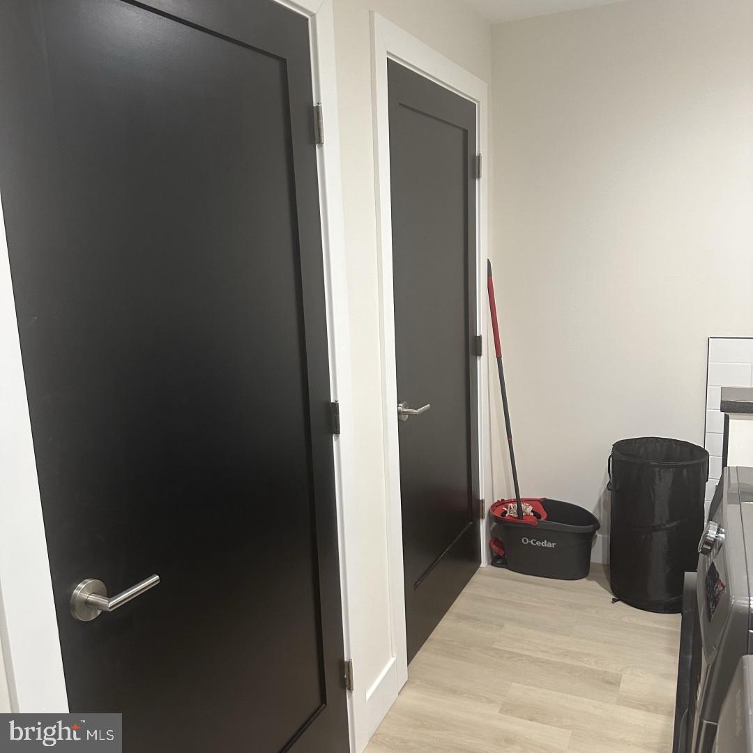 LYNCH POINT - Residential