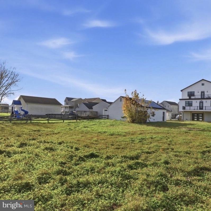 LYNCH POINT - Residential