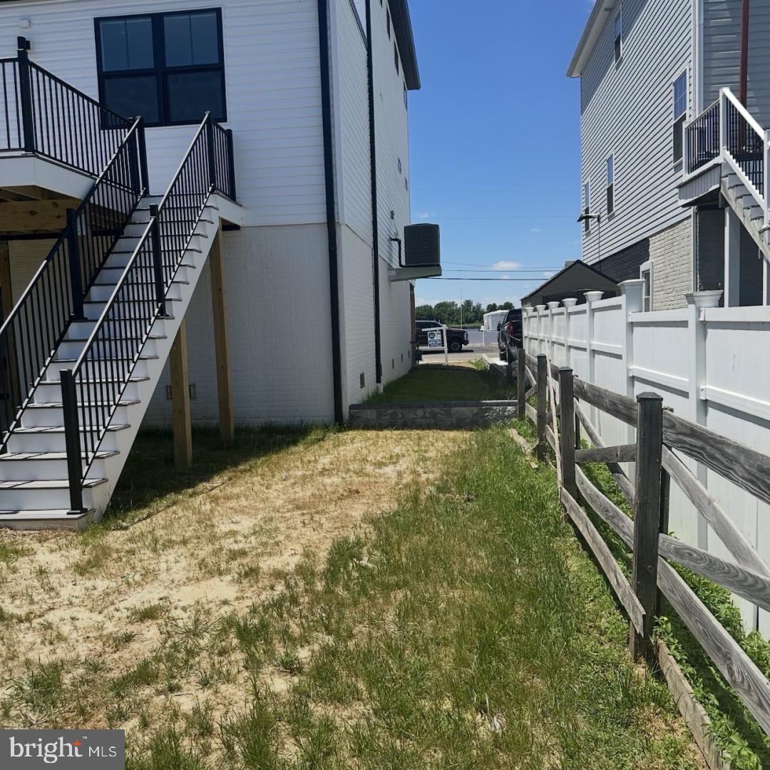 LYNCH POINT - Residential