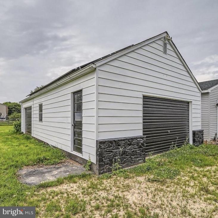 LYNCH POINT - Residential