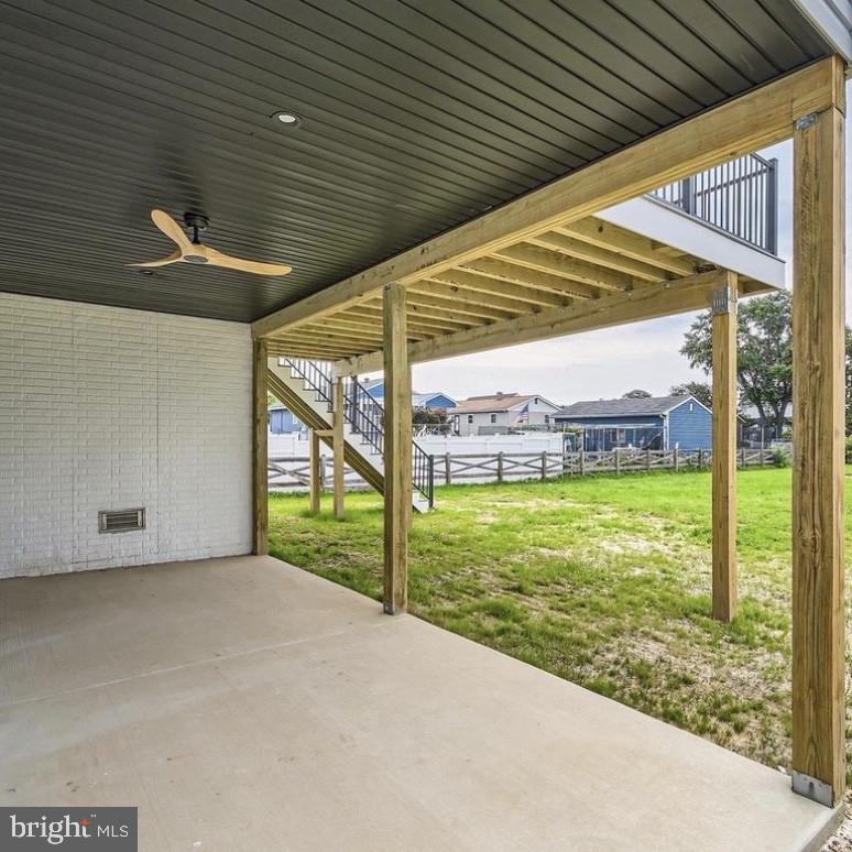 LYNCH POINT - Residential