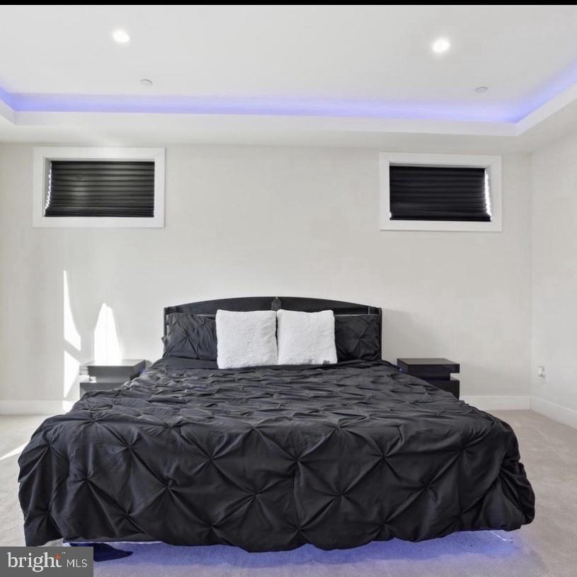 LYNCH POINT - Residential