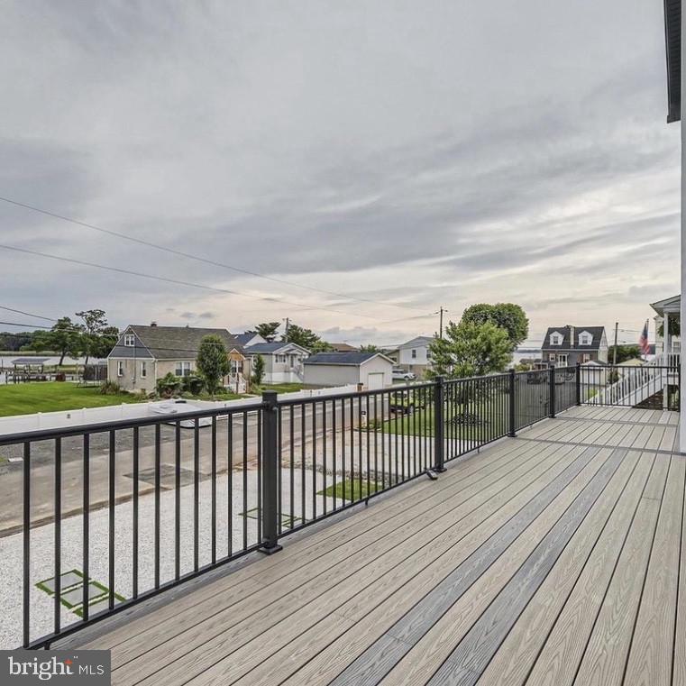 LYNCH POINT - Residential