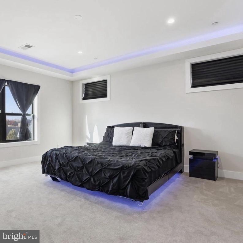 LYNCH POINT - Residential