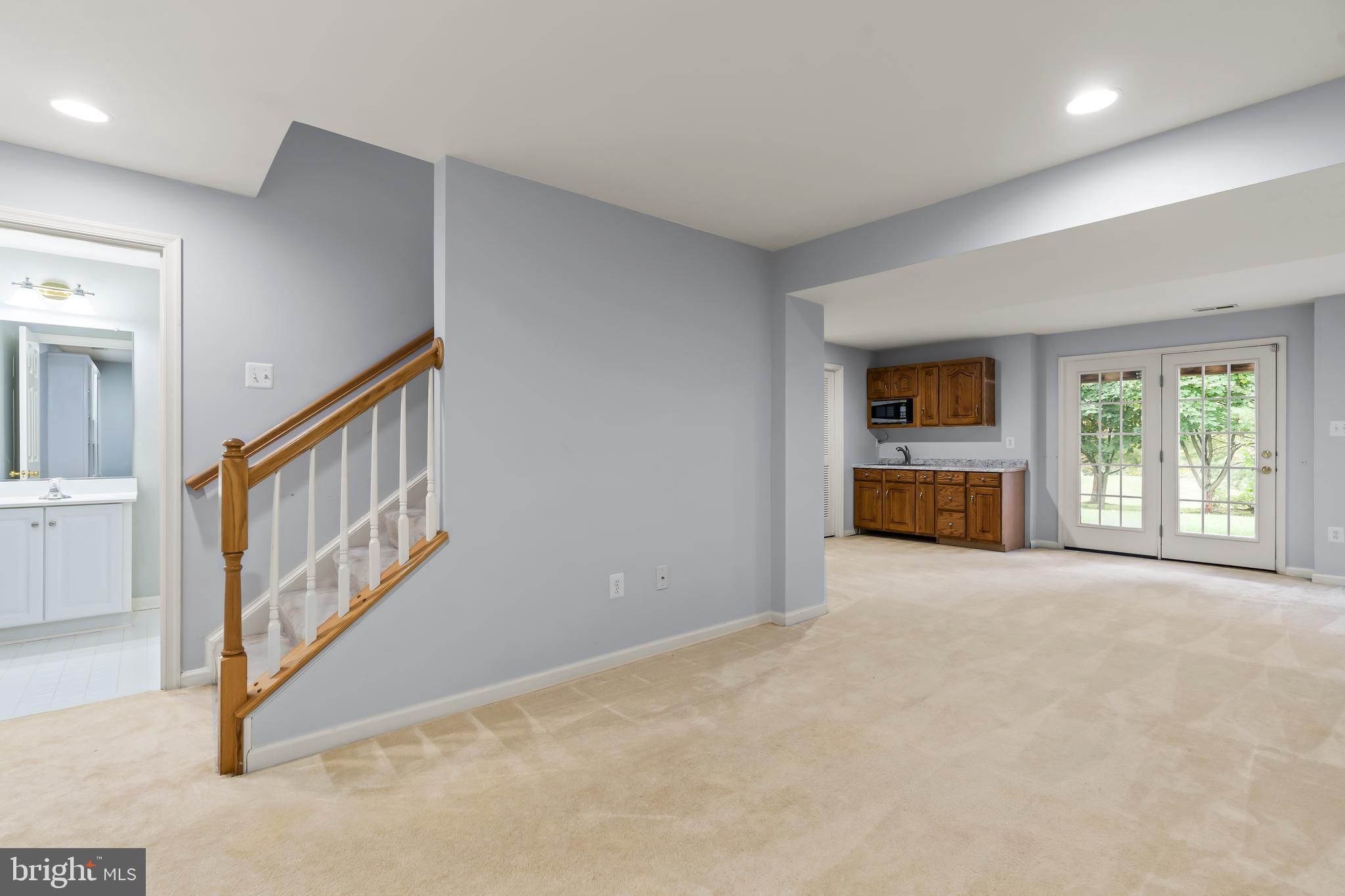 WESTFIELDS - Residential Lease