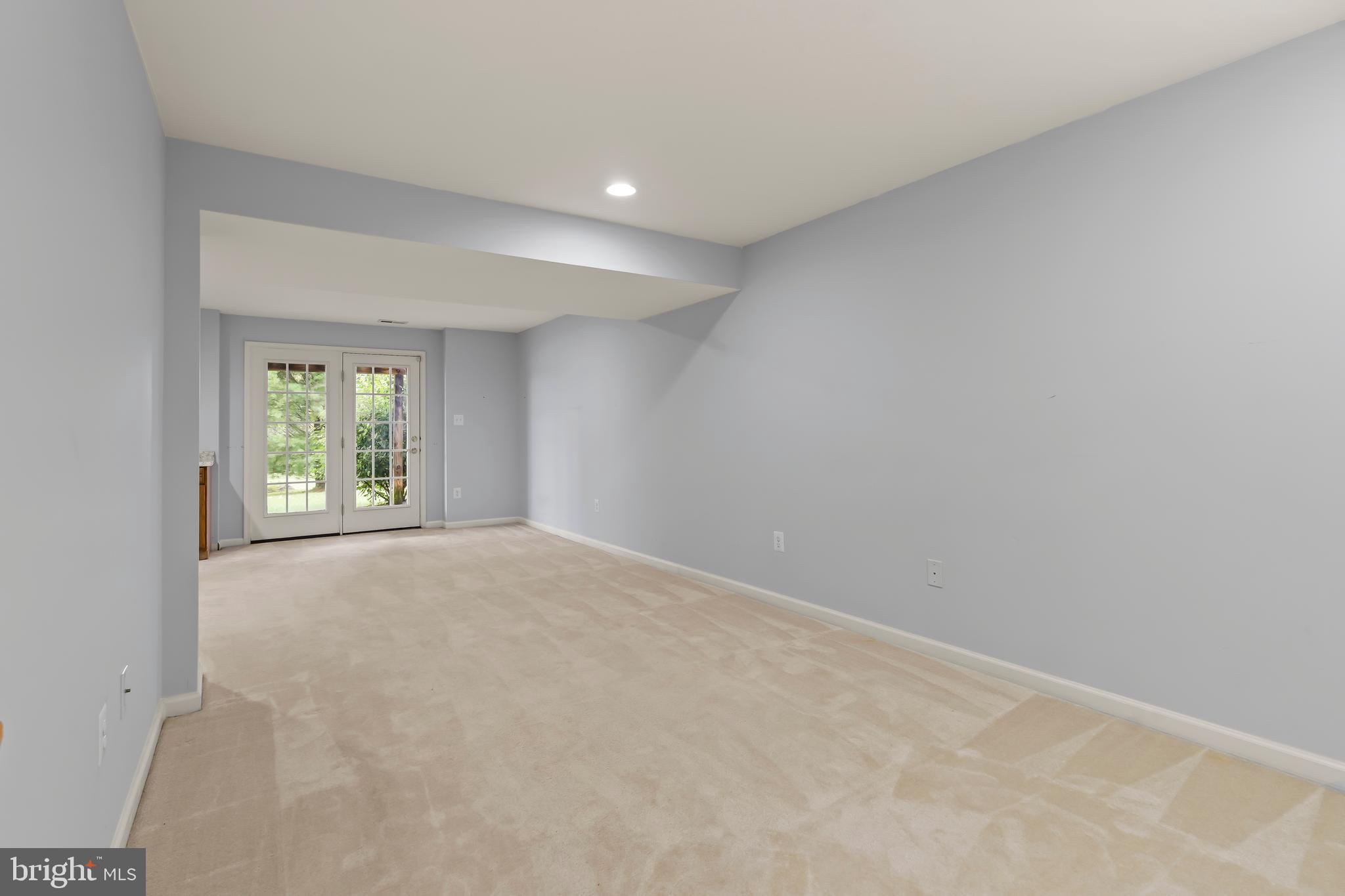 WESTFIELDS - Residential Lease