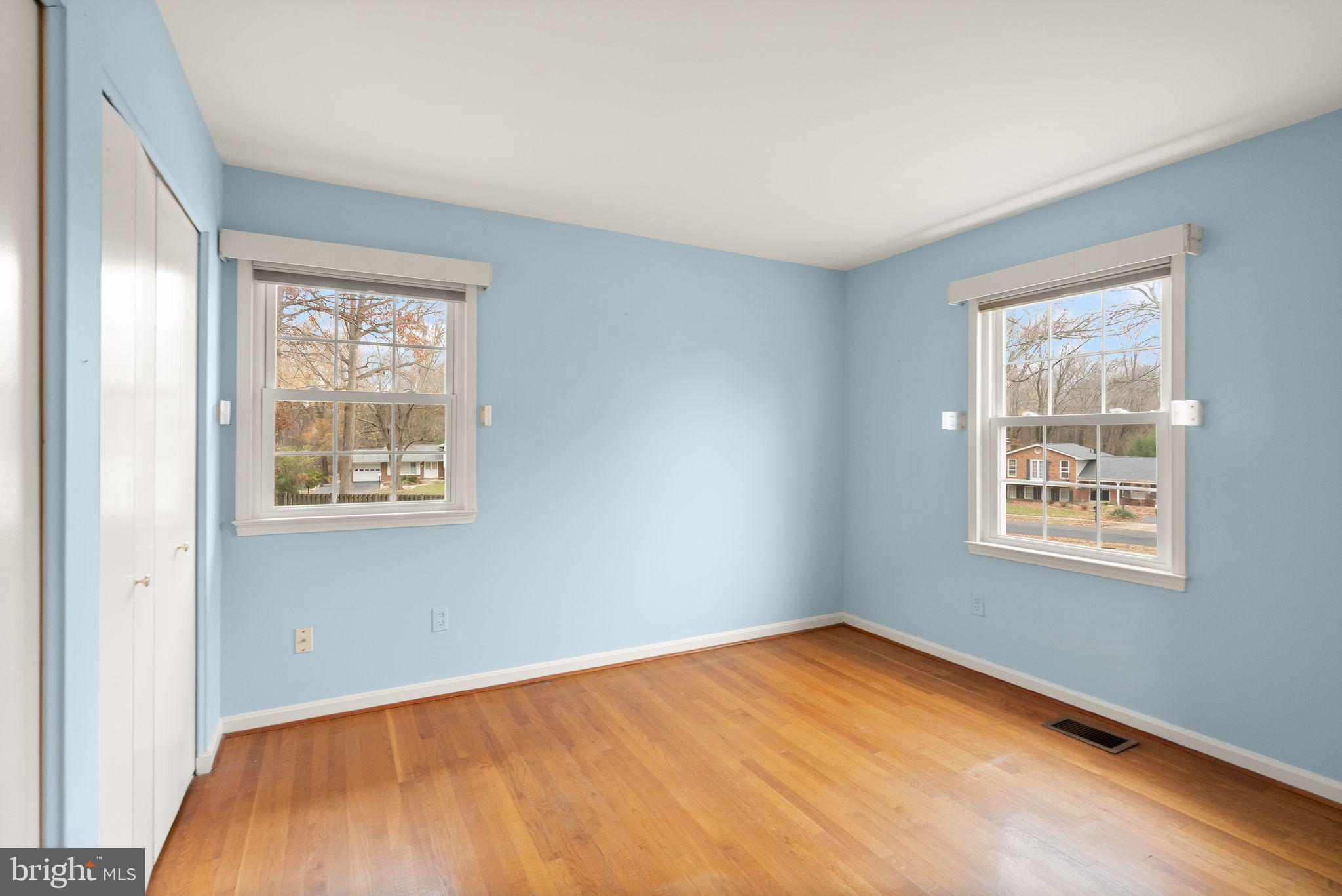 TYSONS VALLEY - Residential