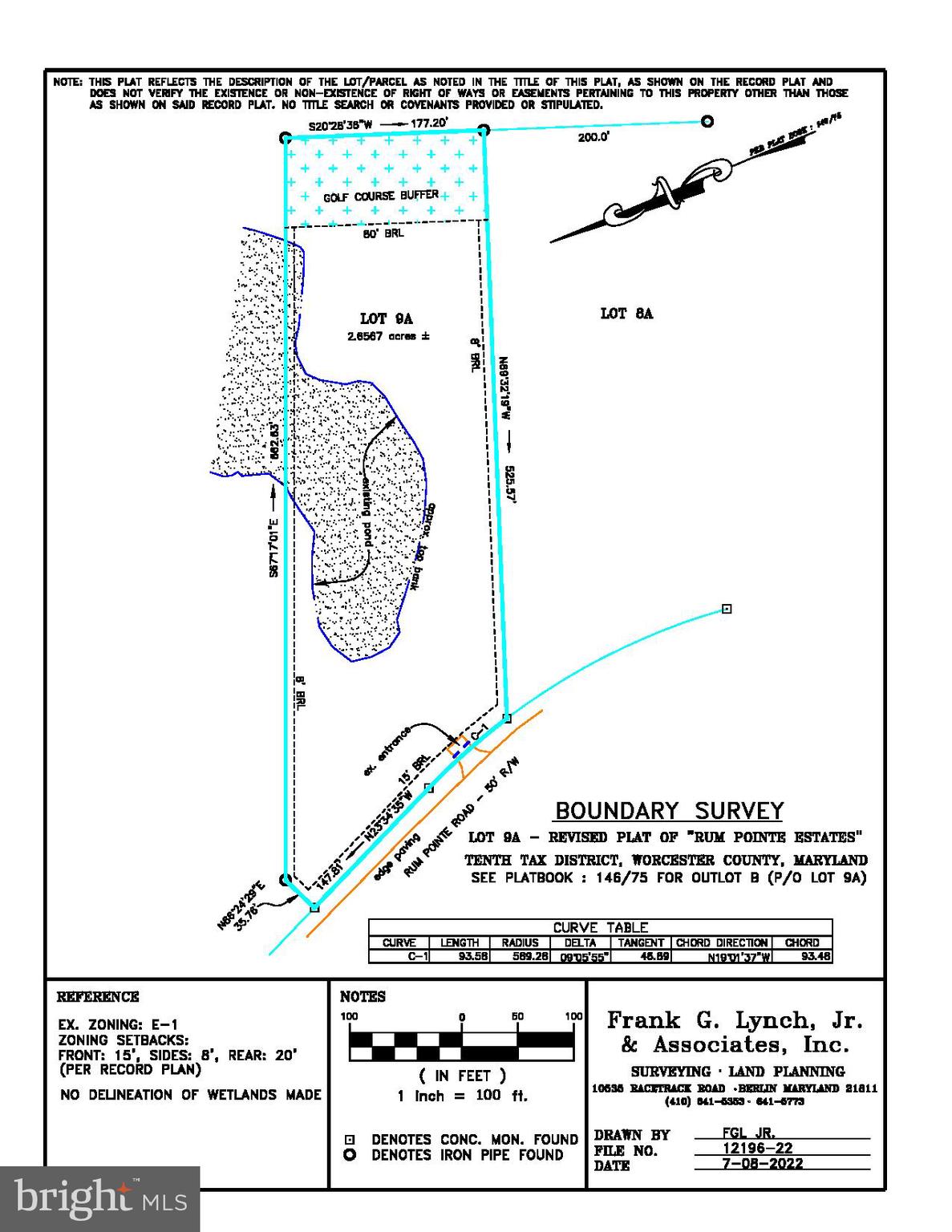 Main image without alt text