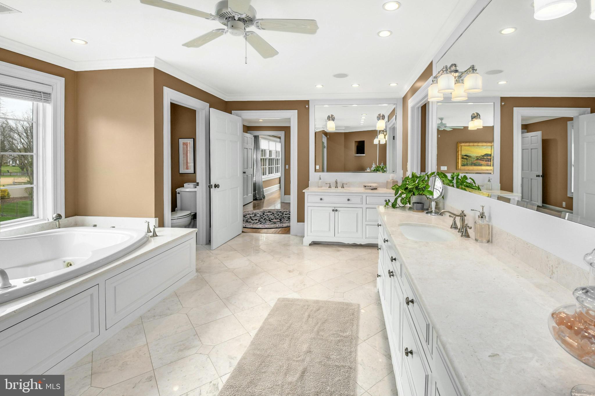 WESTBURY PARK - Residential