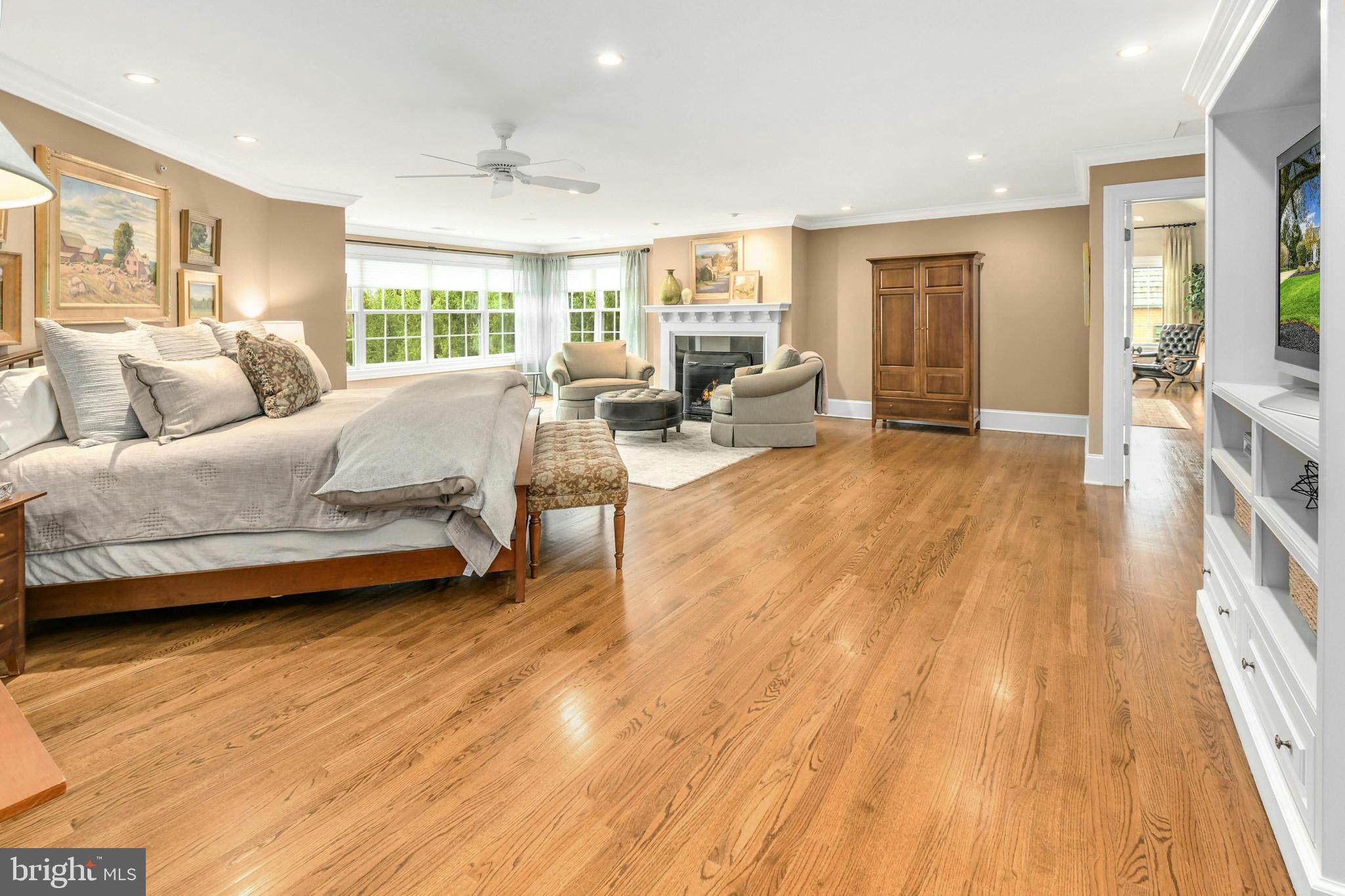 WESTBURY PARK - Residential