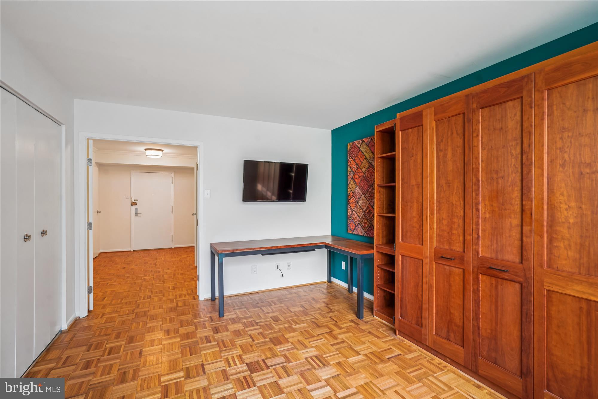 SUMNER VILLAGE - Residential