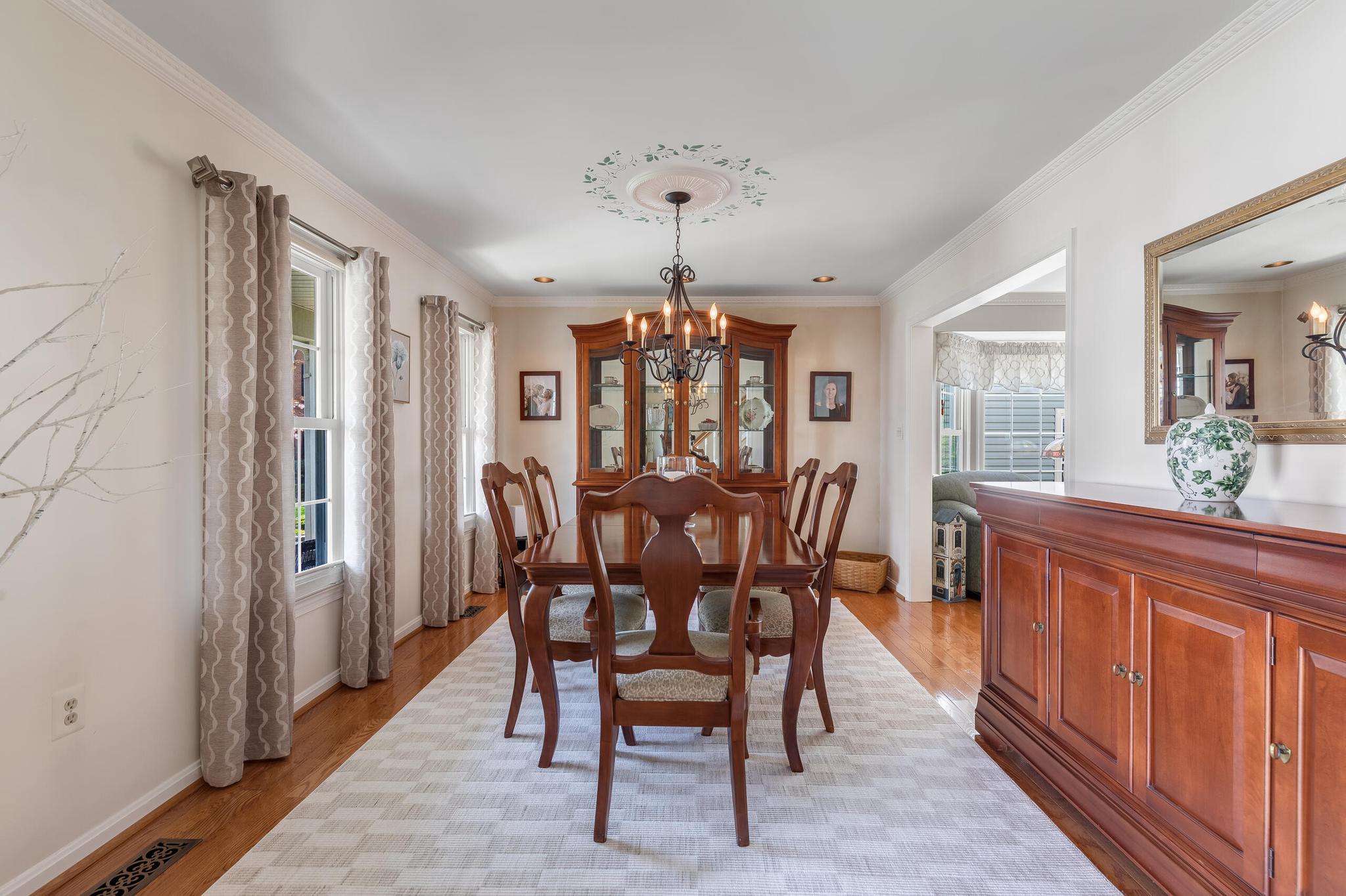 SULLY STATION - Residential