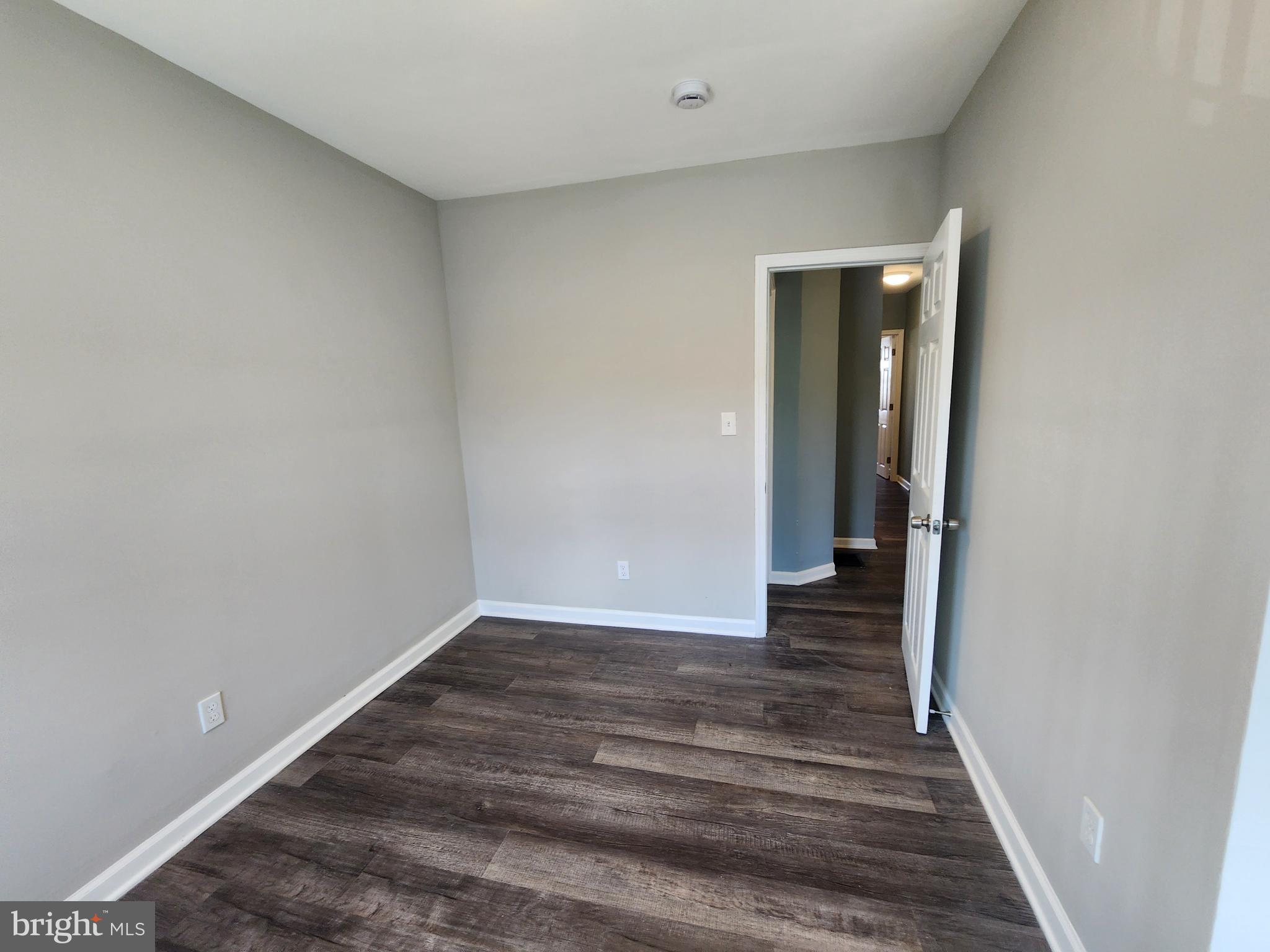 BROADWAY EAST - Residential