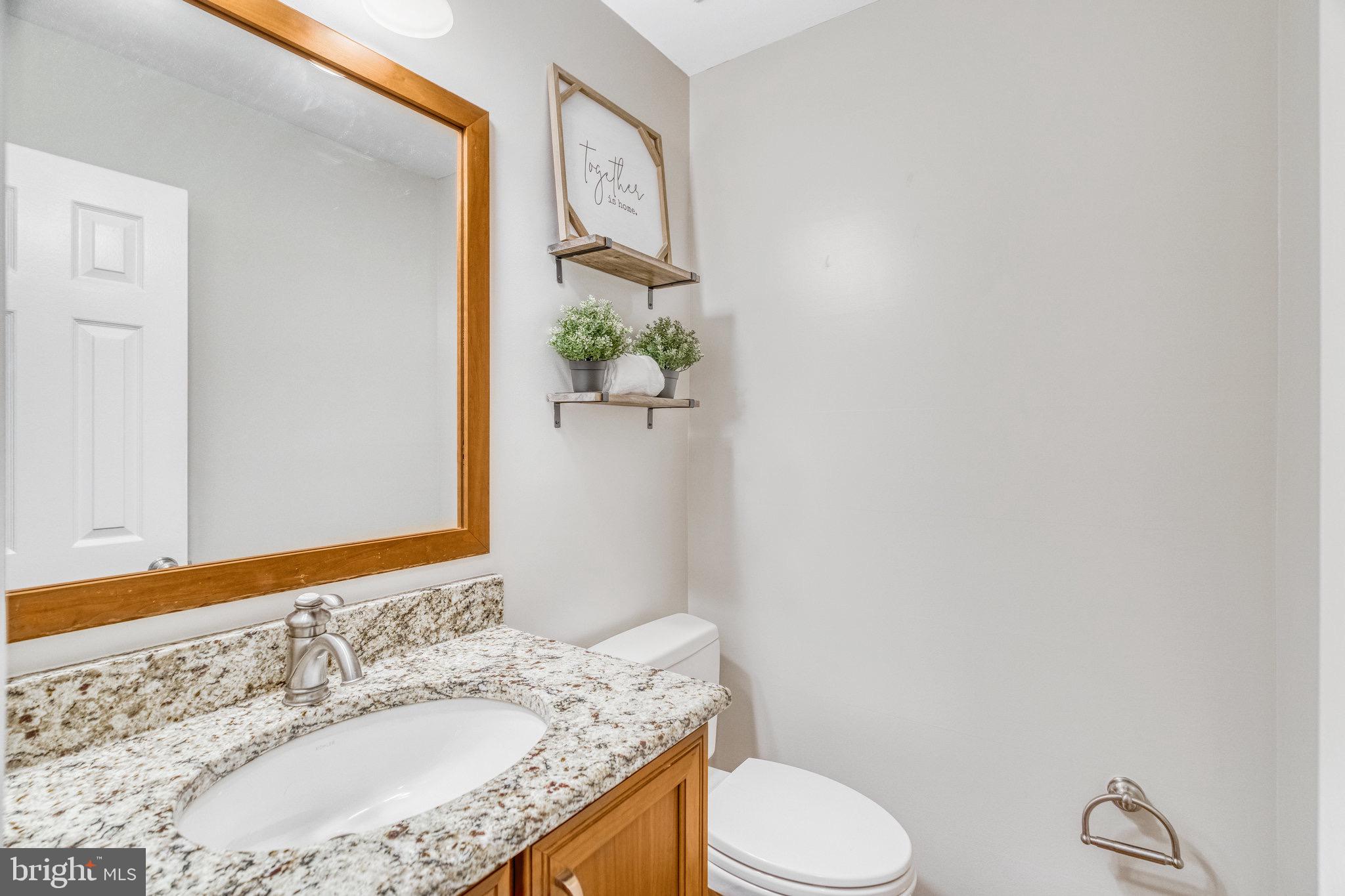 LAKEWOOD HILLS - Residential