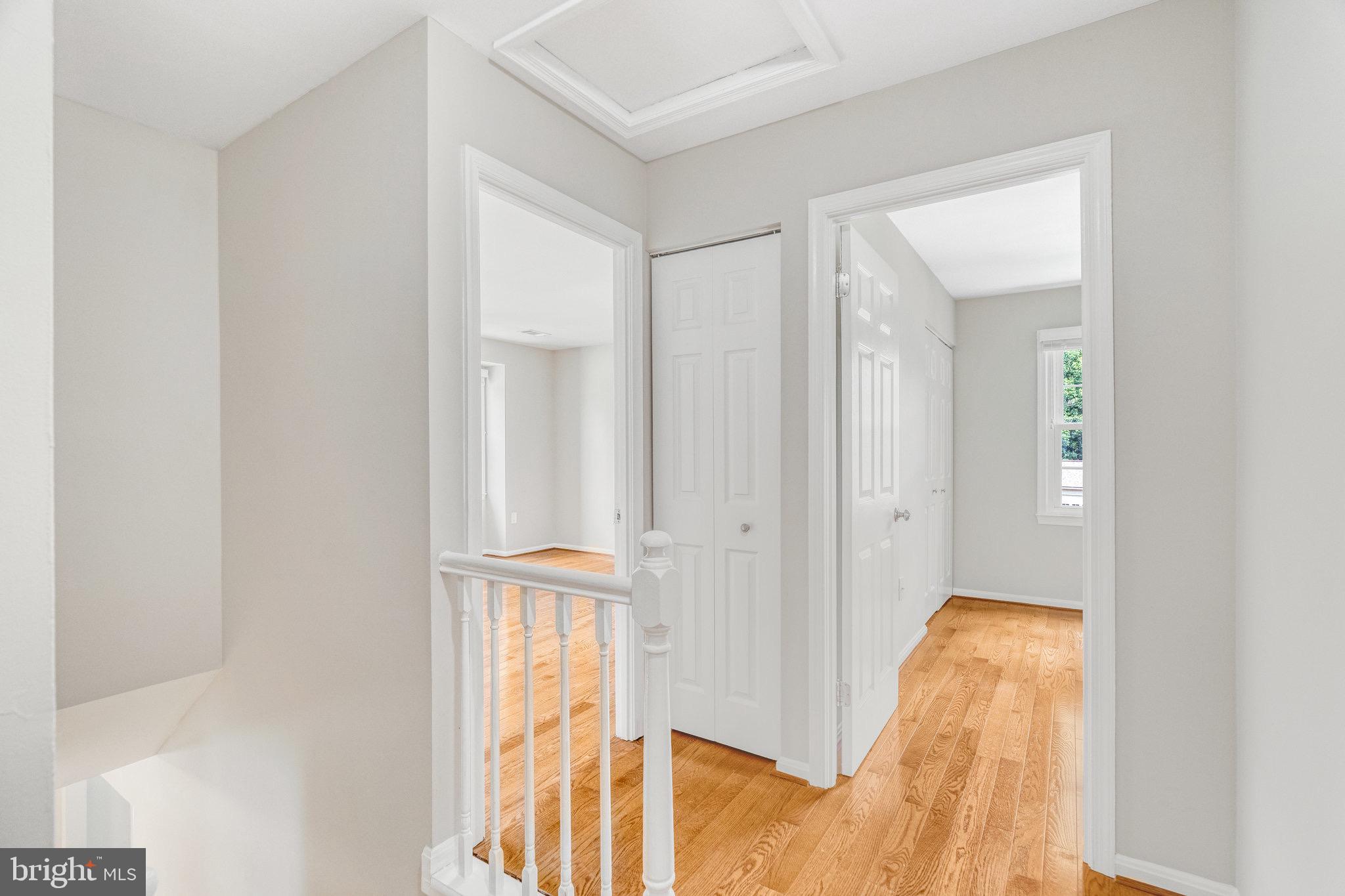 LAKEWOOD HILLS - Residential