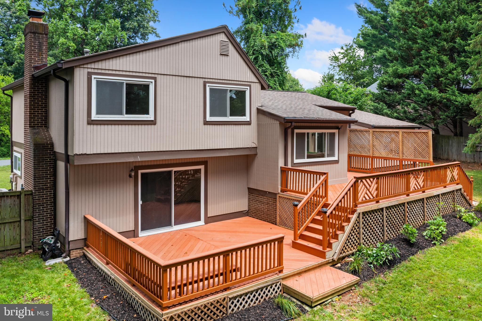 STONEGATE - Residential