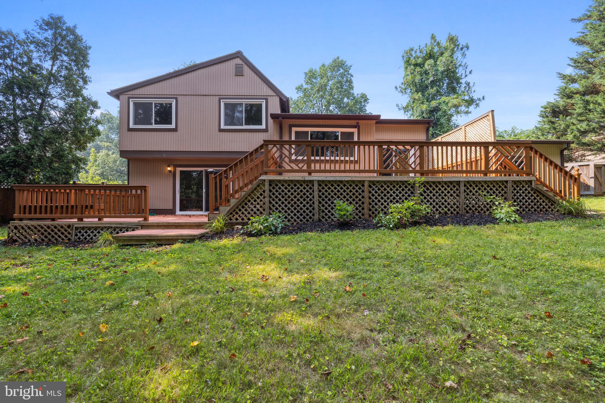 STONEGATE - Residential