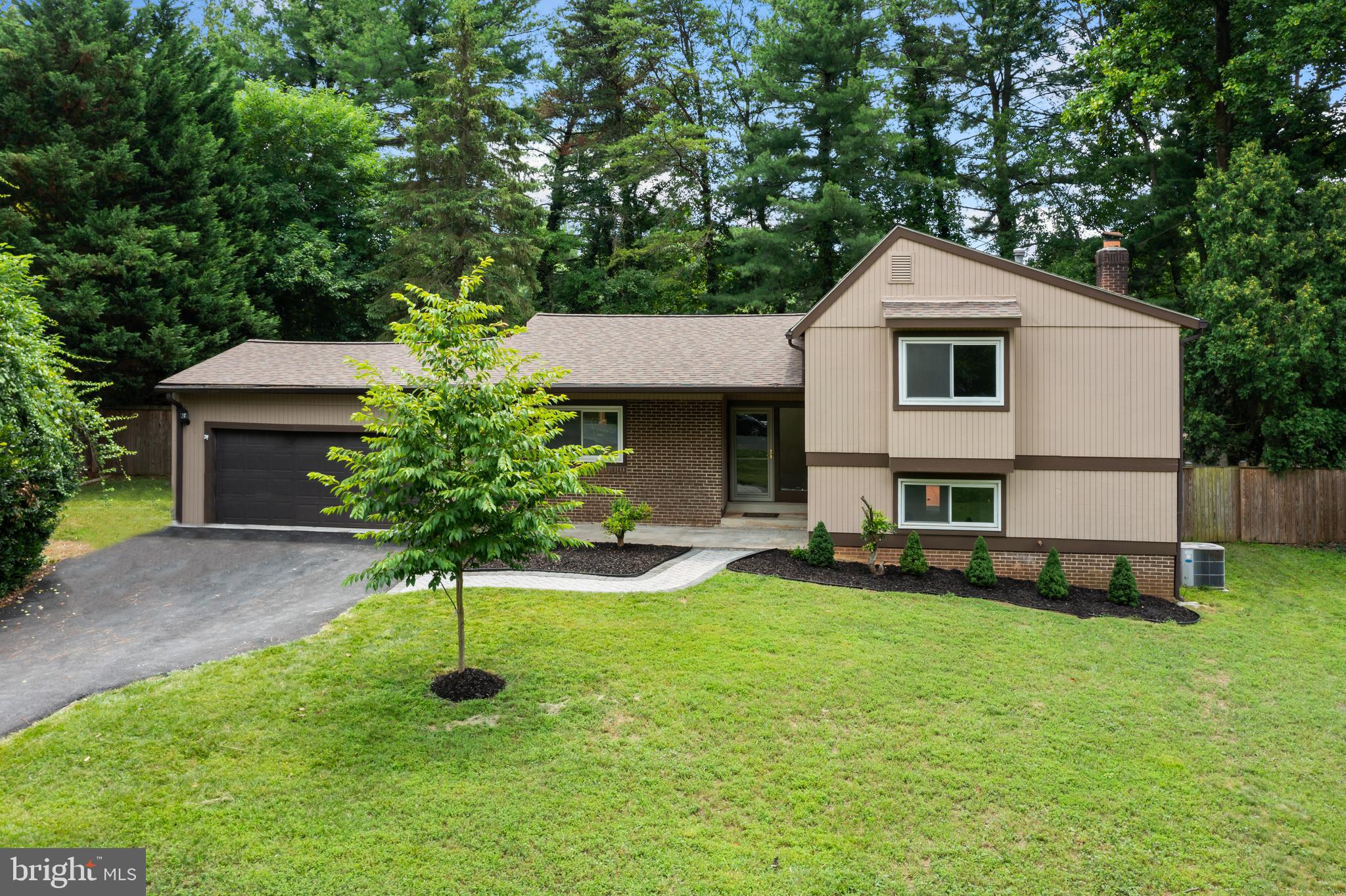 STONEGATE - Residential