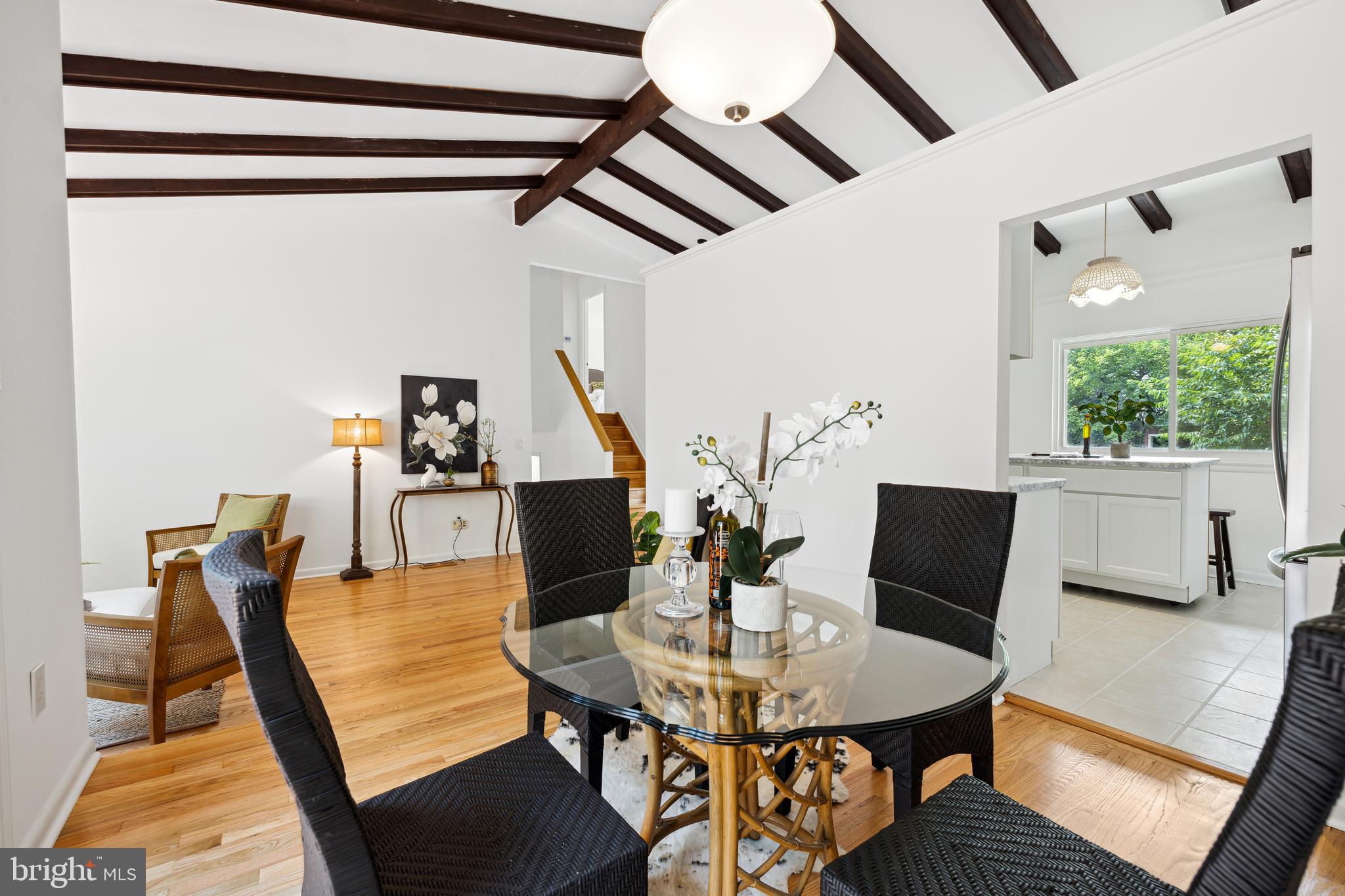 STONEGATE - Residential