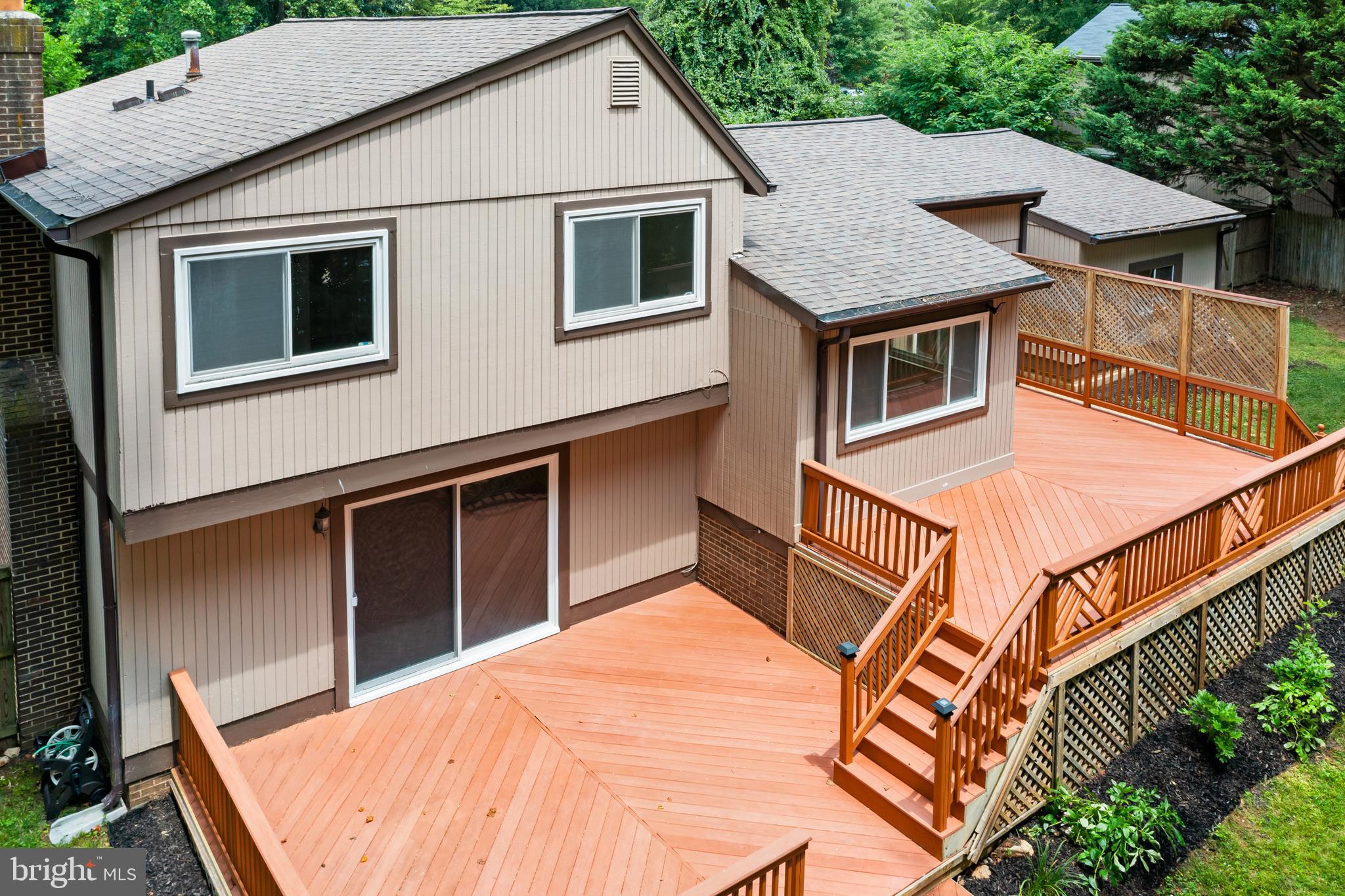 STONEGATE - Residential