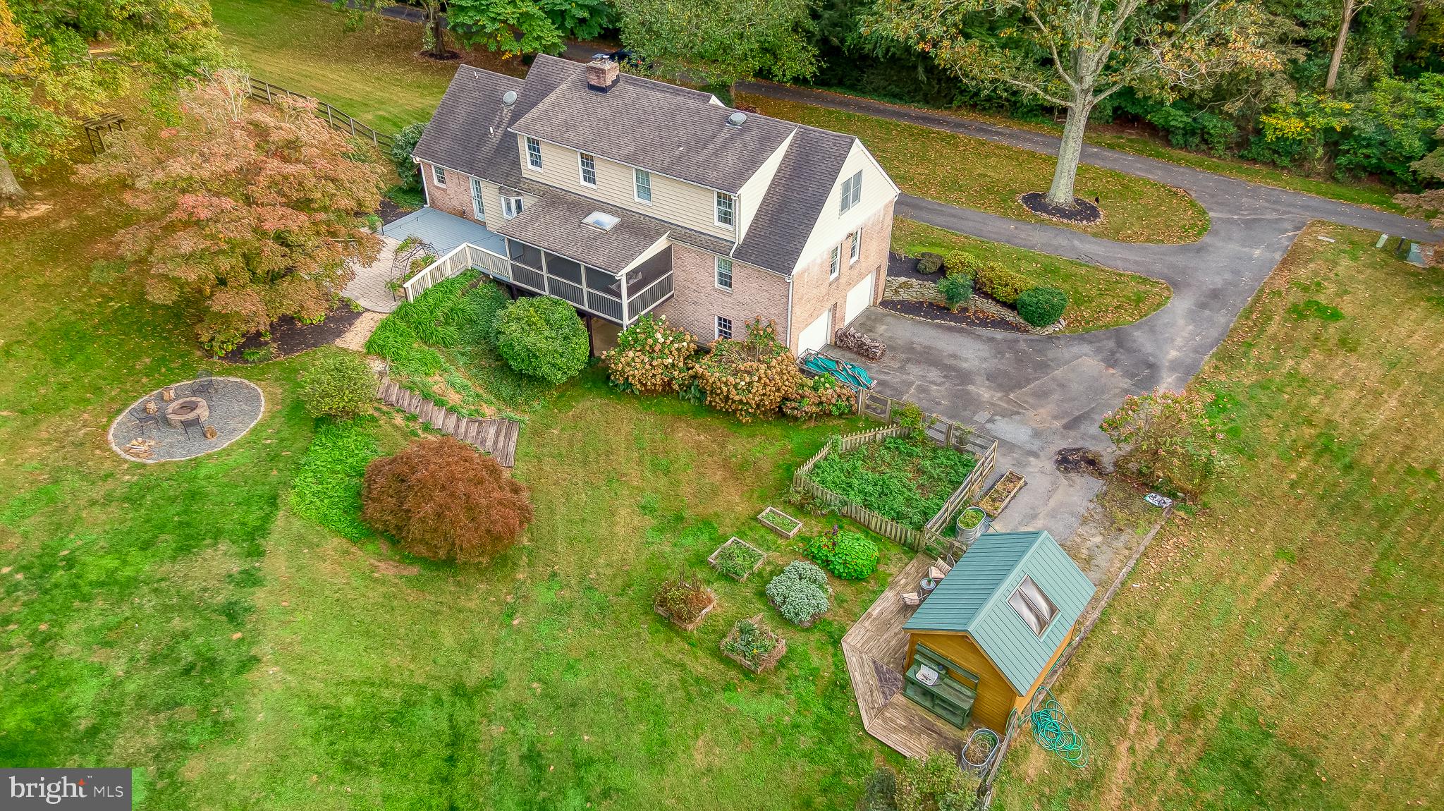 1804 RIDGECROFT DRIVE