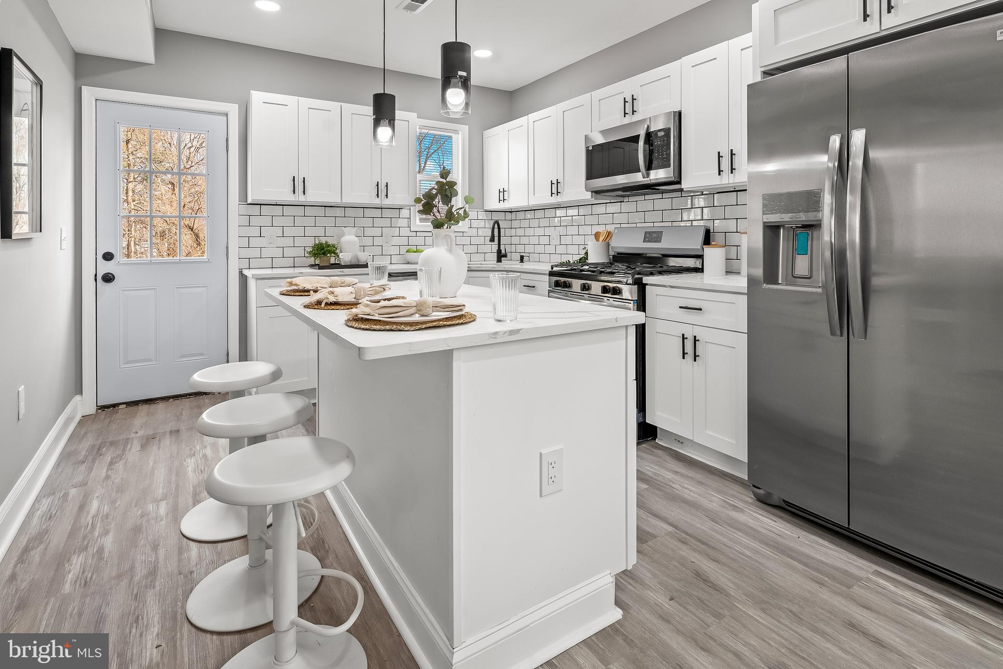 LINWOOD - Residential