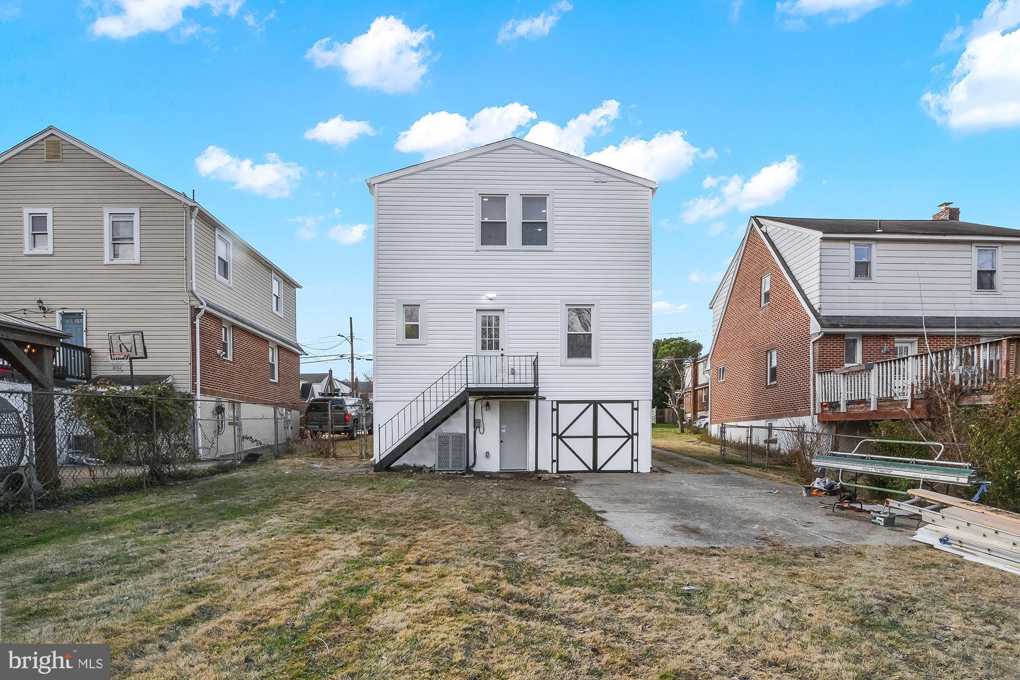 LINWOOD - Residential