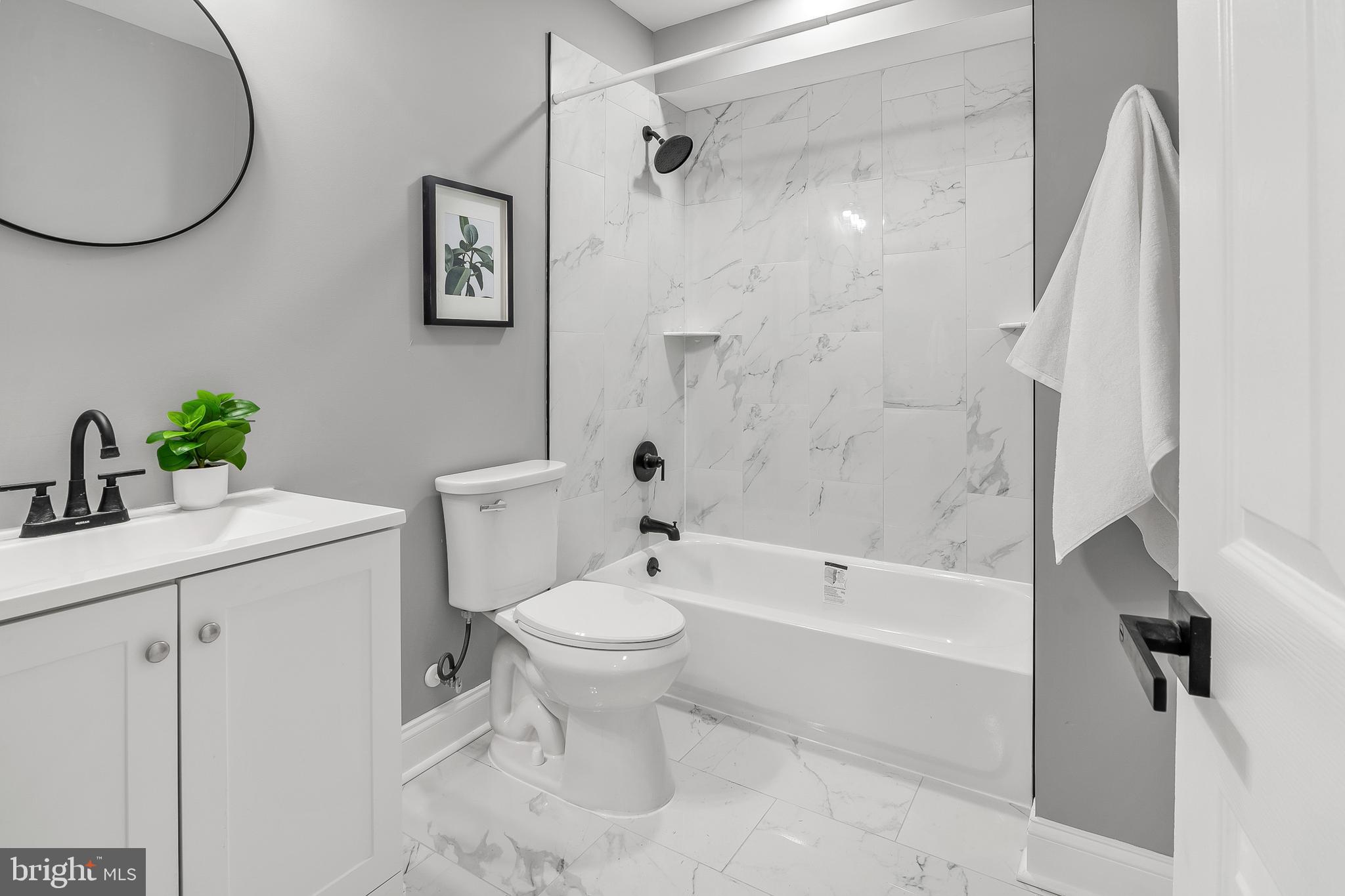 LINWOOD - Residential