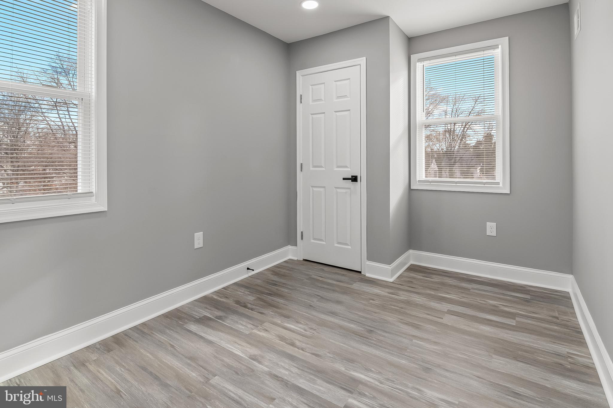 LINWOOD - Residential