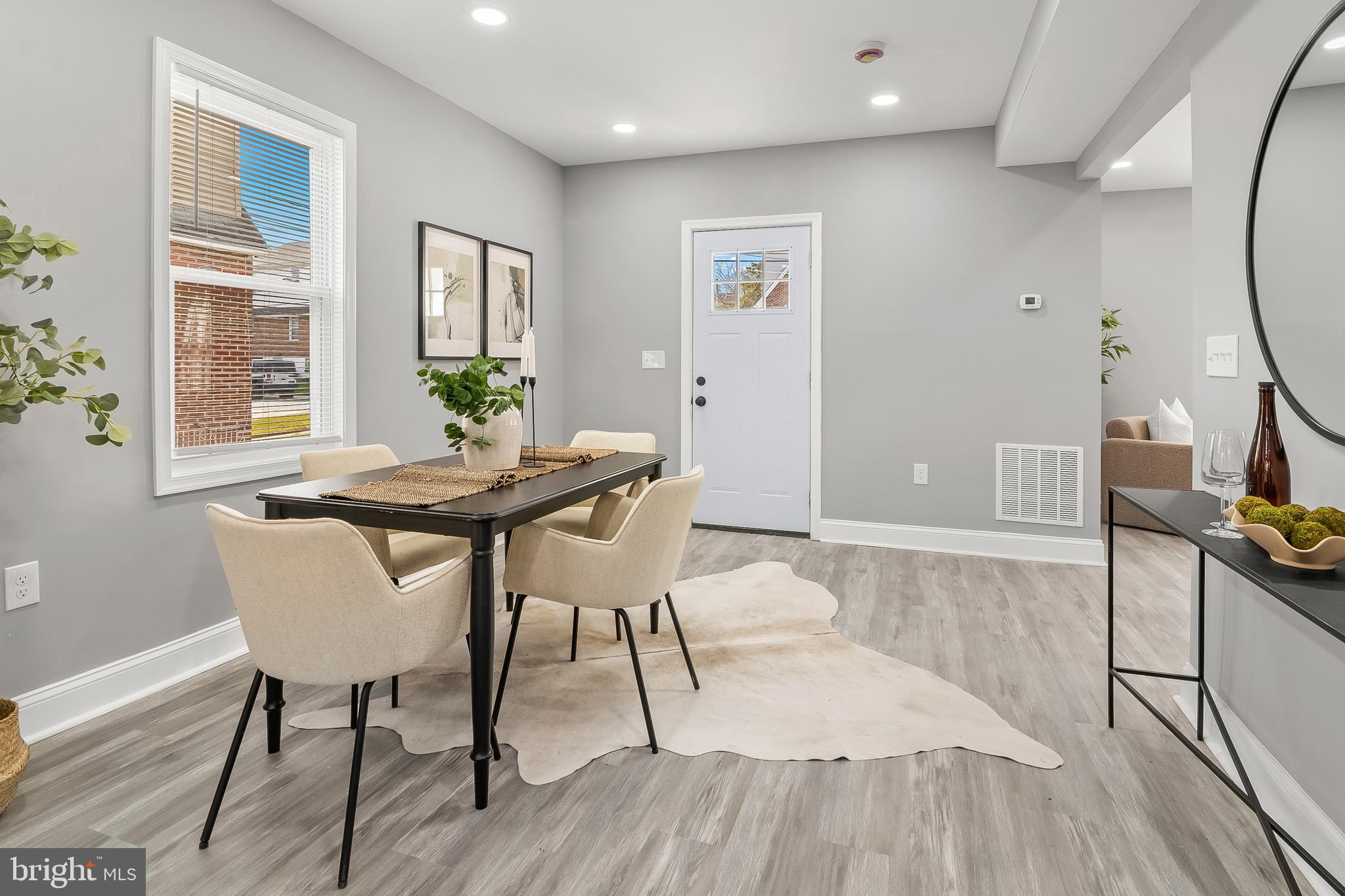 LINWOOD - Residential