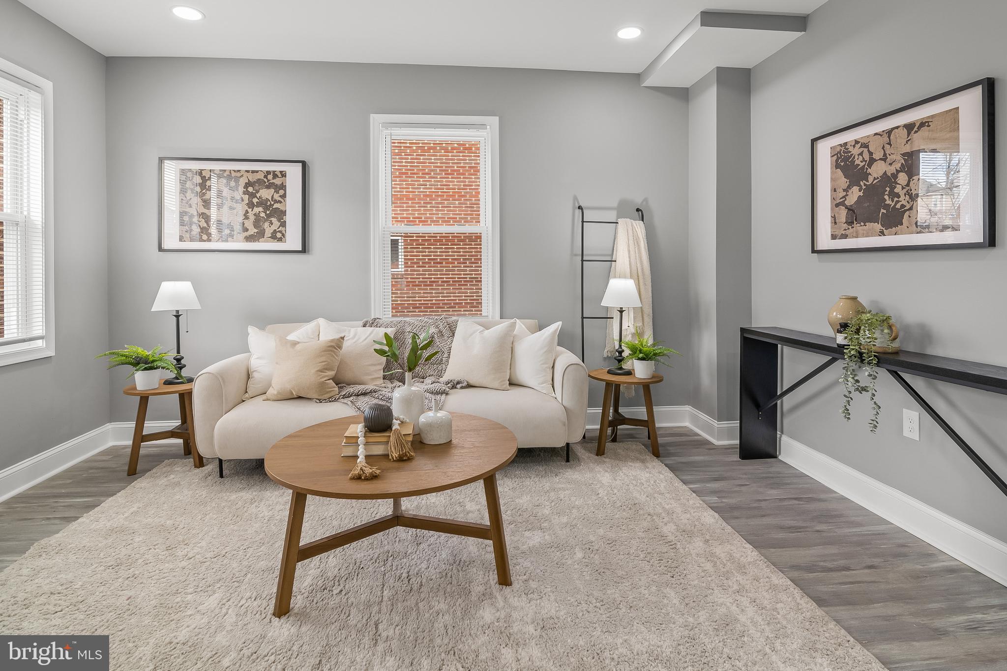 LINWOOD - Residential