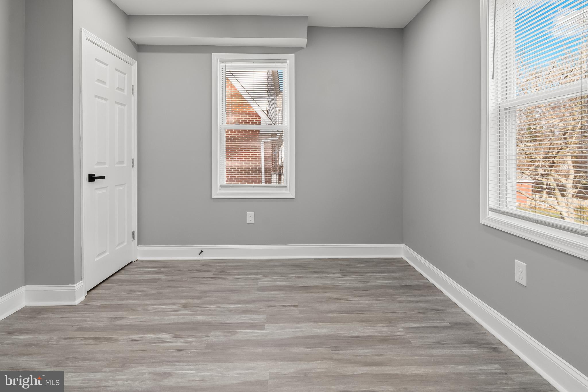 LINWOOD - Residential