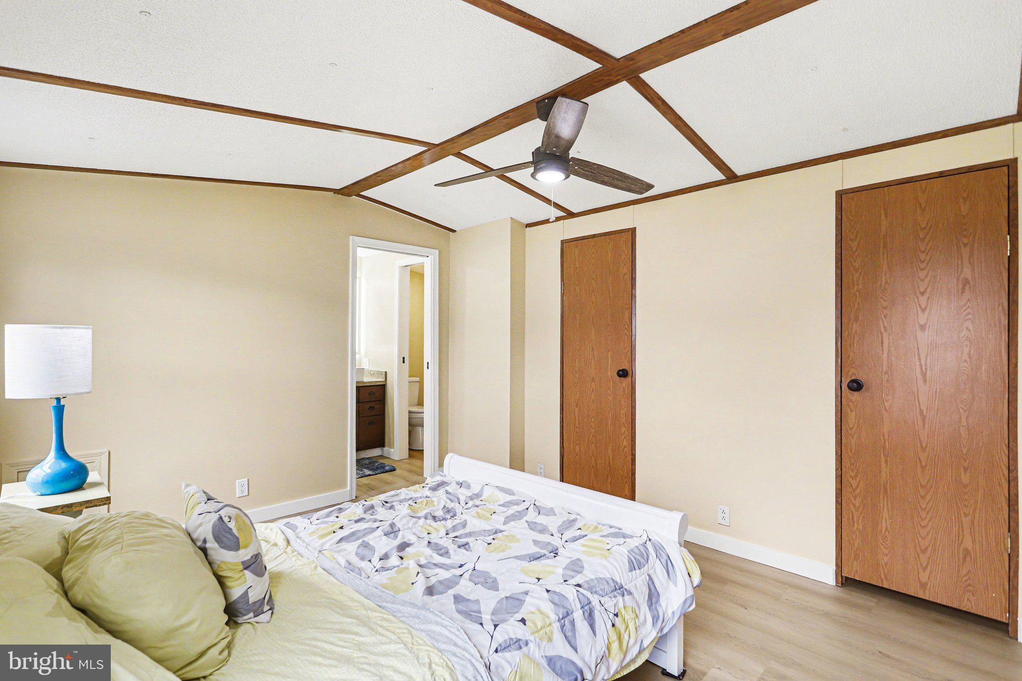 LINCOLN ESTATES - Residential