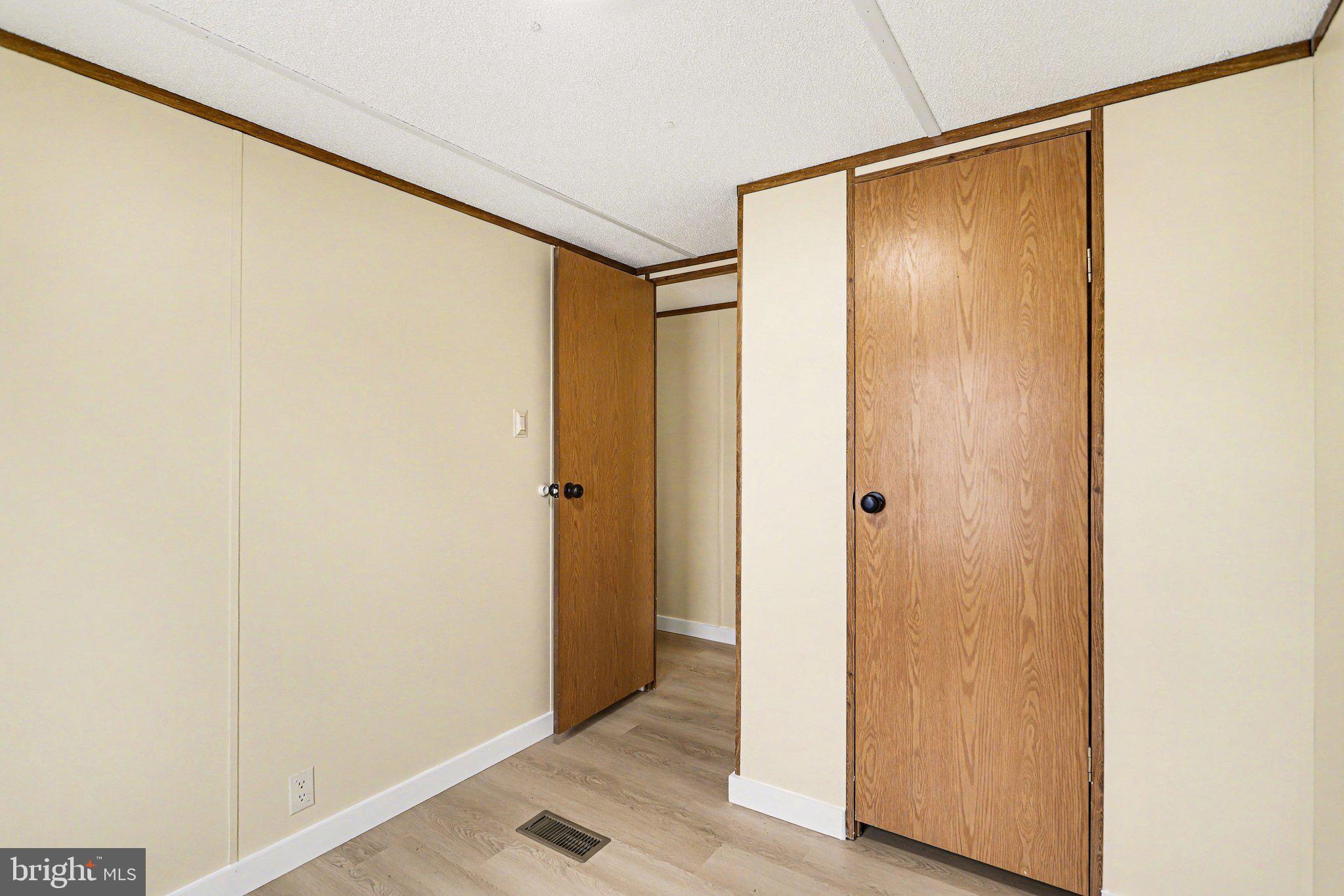 LINCOLN ESTATES - Residential