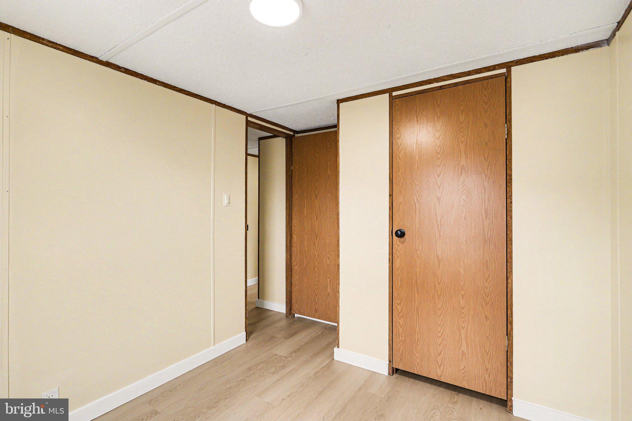 LINCOLN ESTATES - Residential