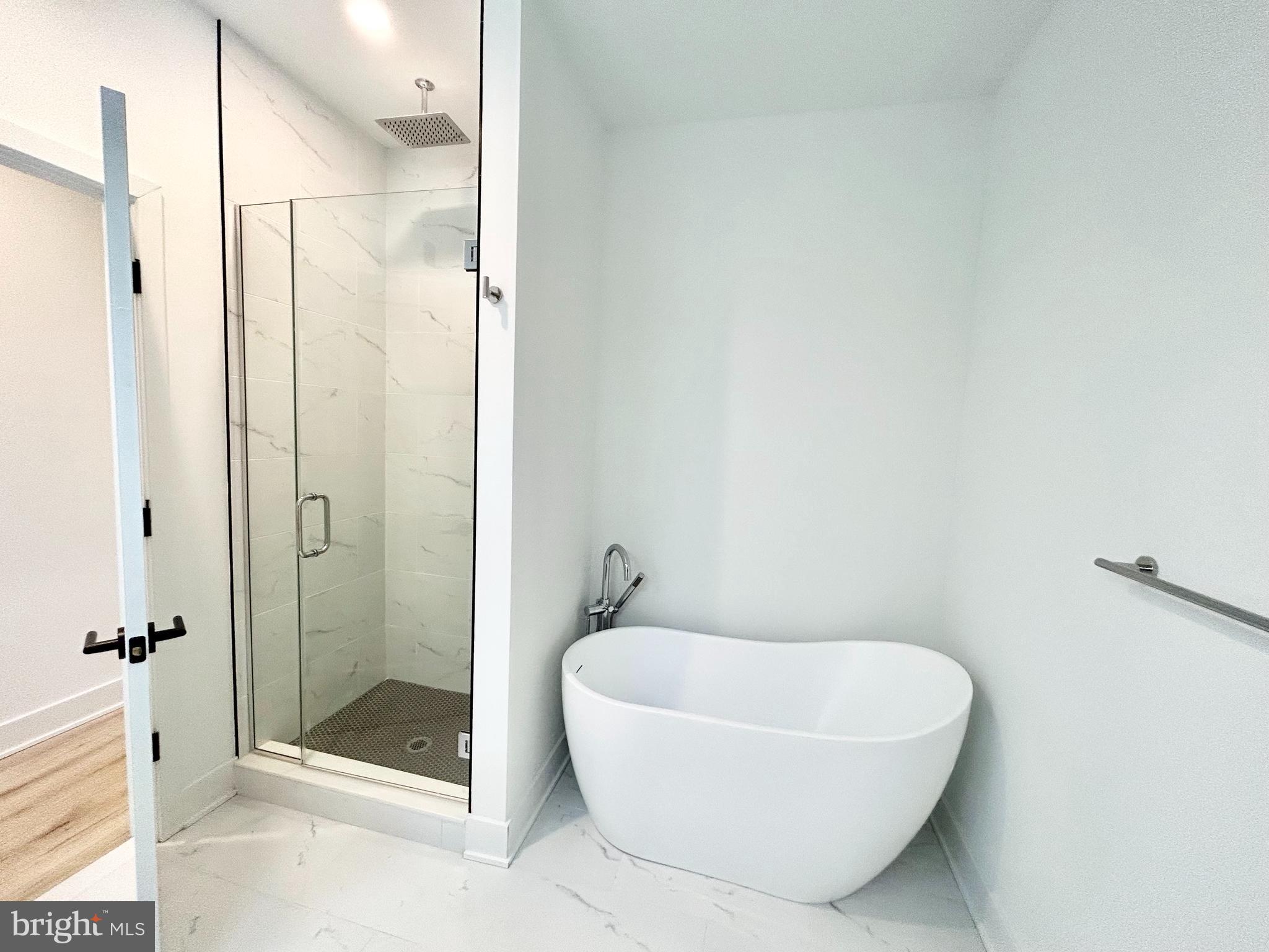 OLDE RICHMOND - Residential Lease