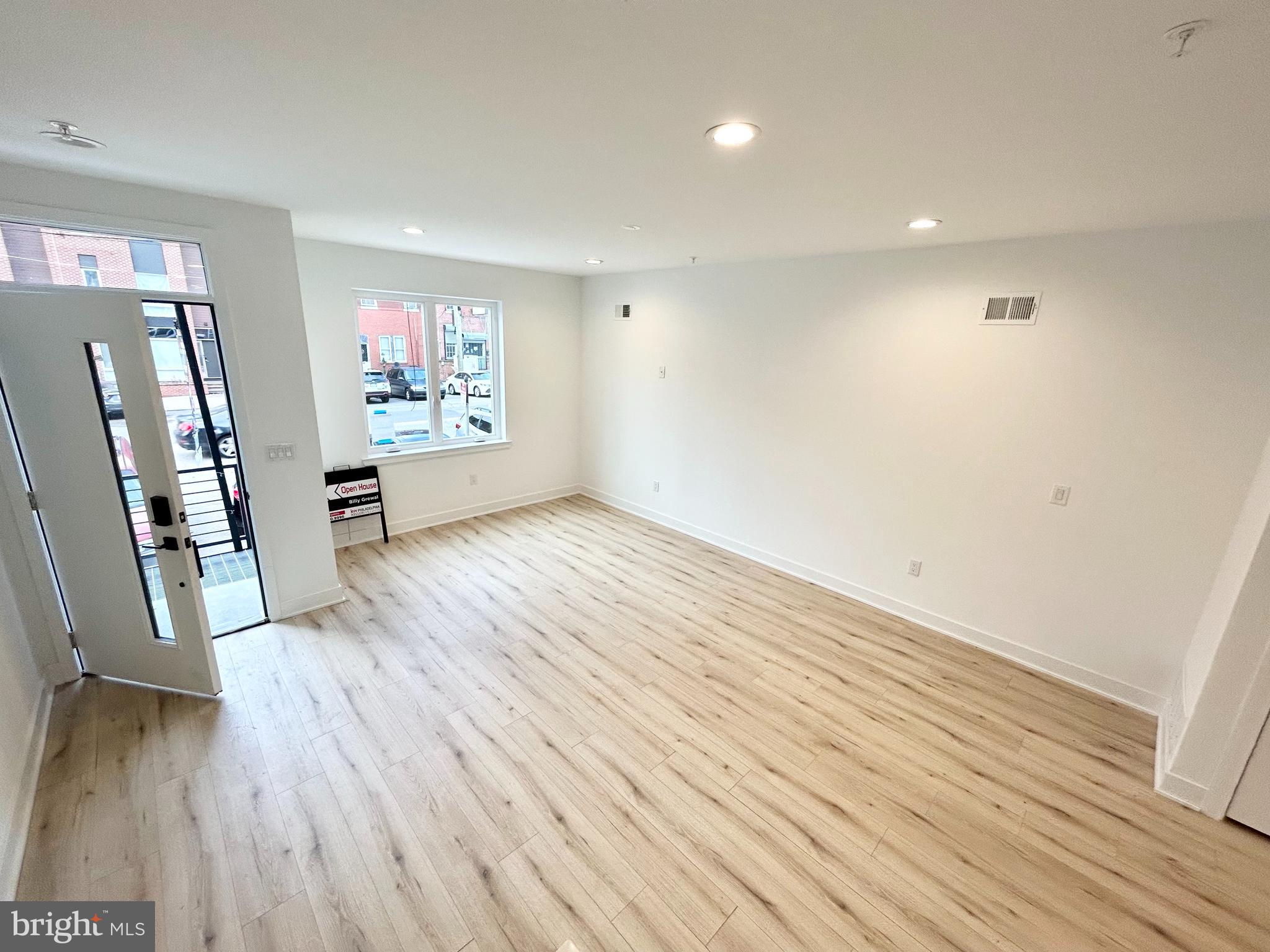 OLDE RICHMOND - Residential Lease