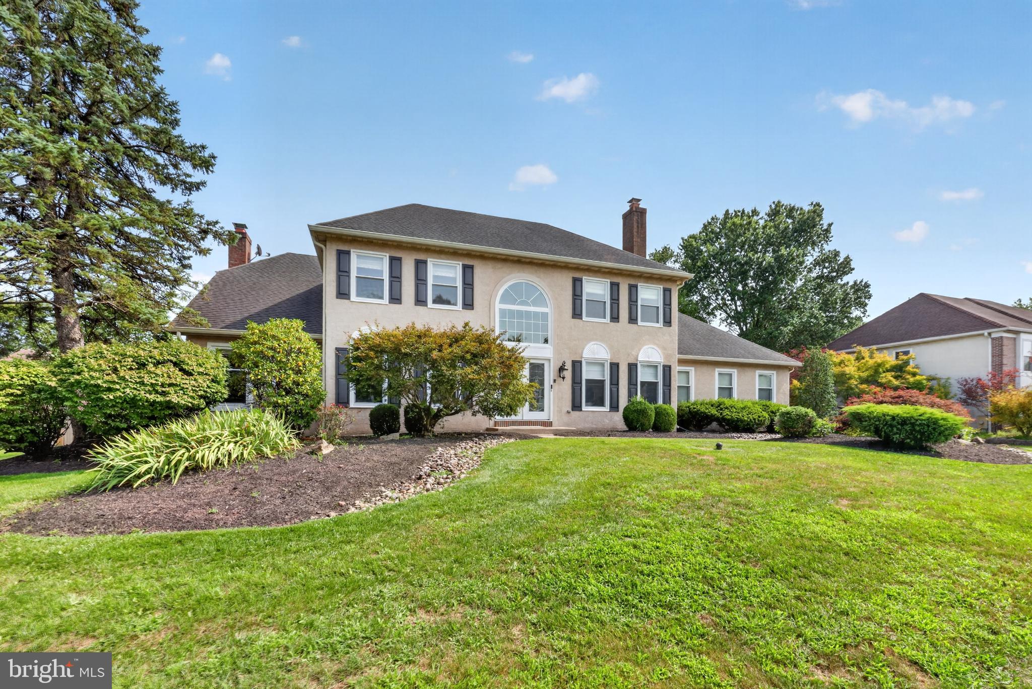 536 WINCHESTER DRIVE