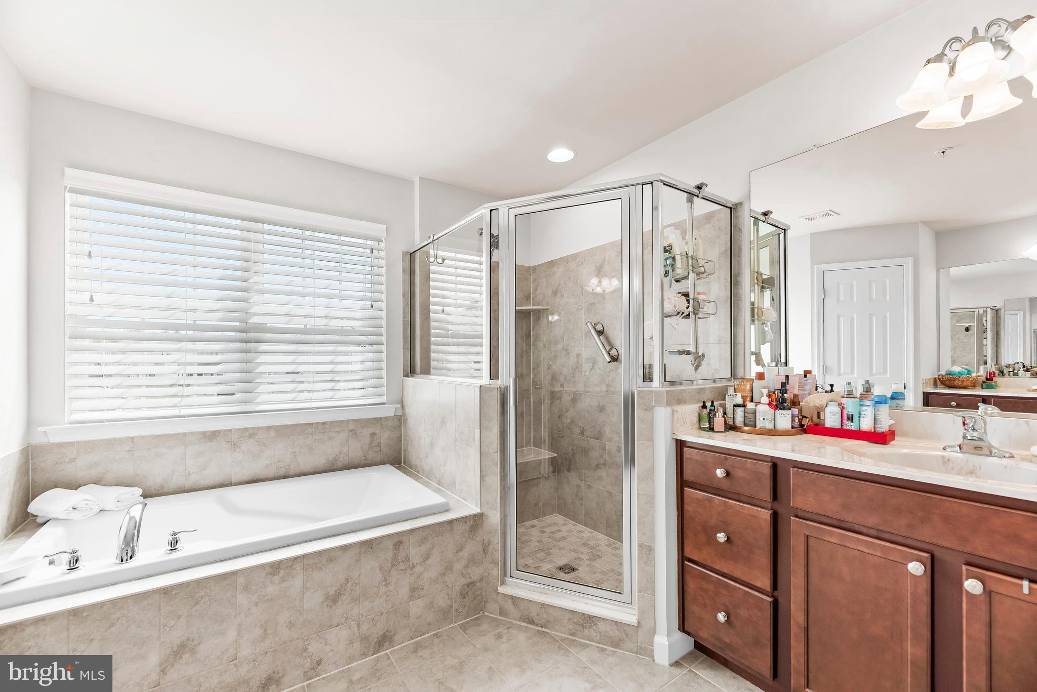 THE WOODS AT MYRTLE POINT - Residential