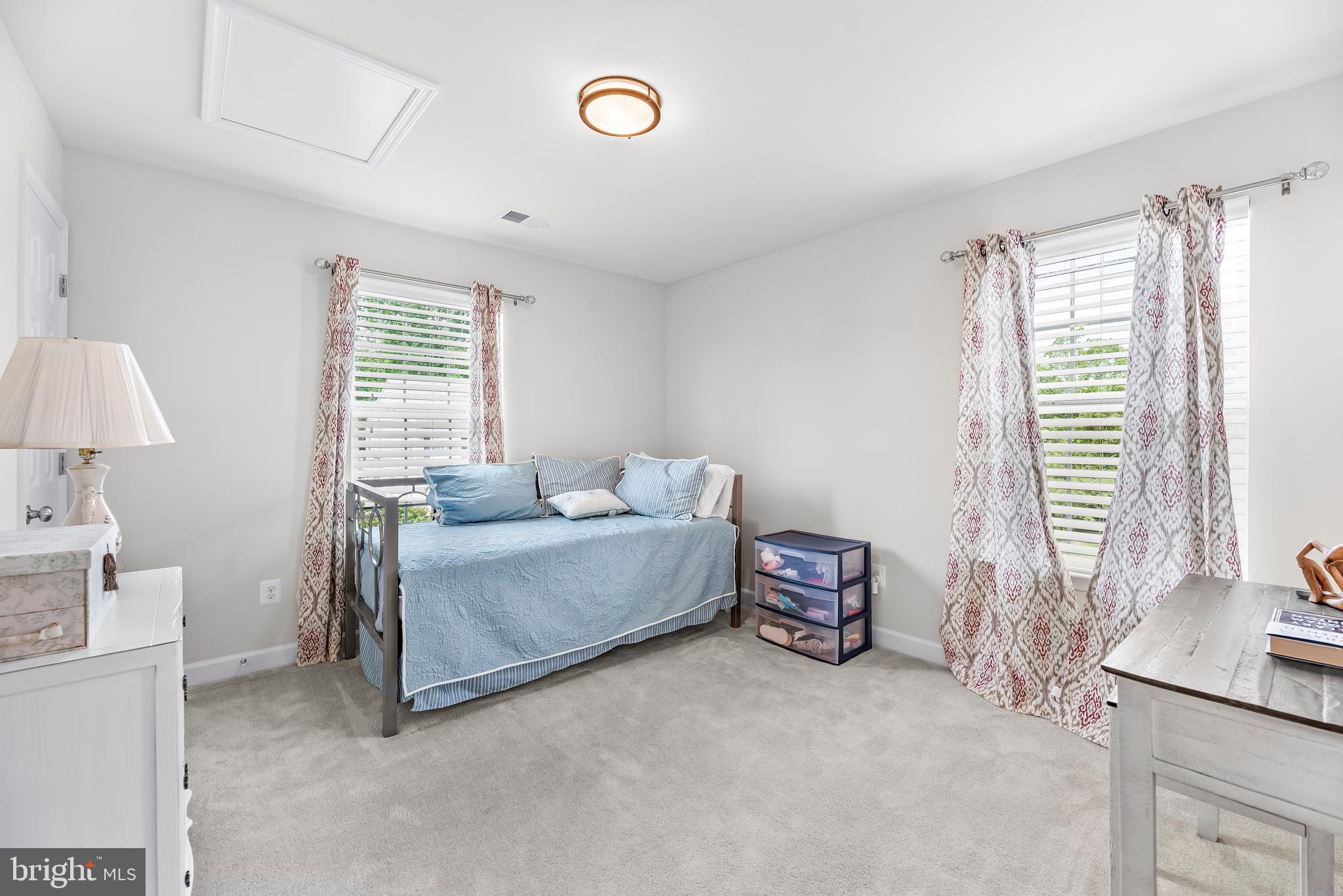 THE WOODS AT MYRTLE POINT - Residential