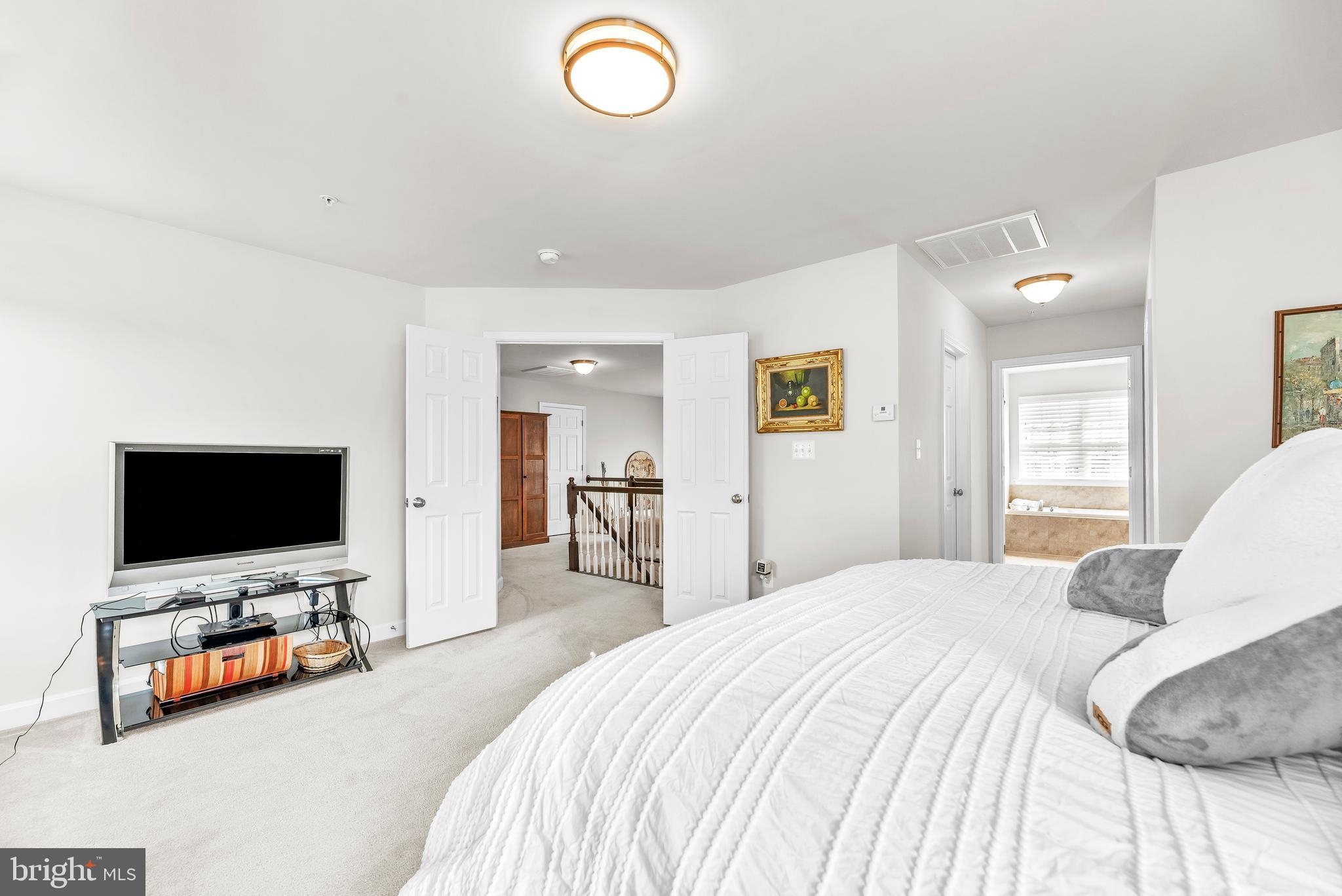 THE WOODS AT MYRTLE POINT - Residential