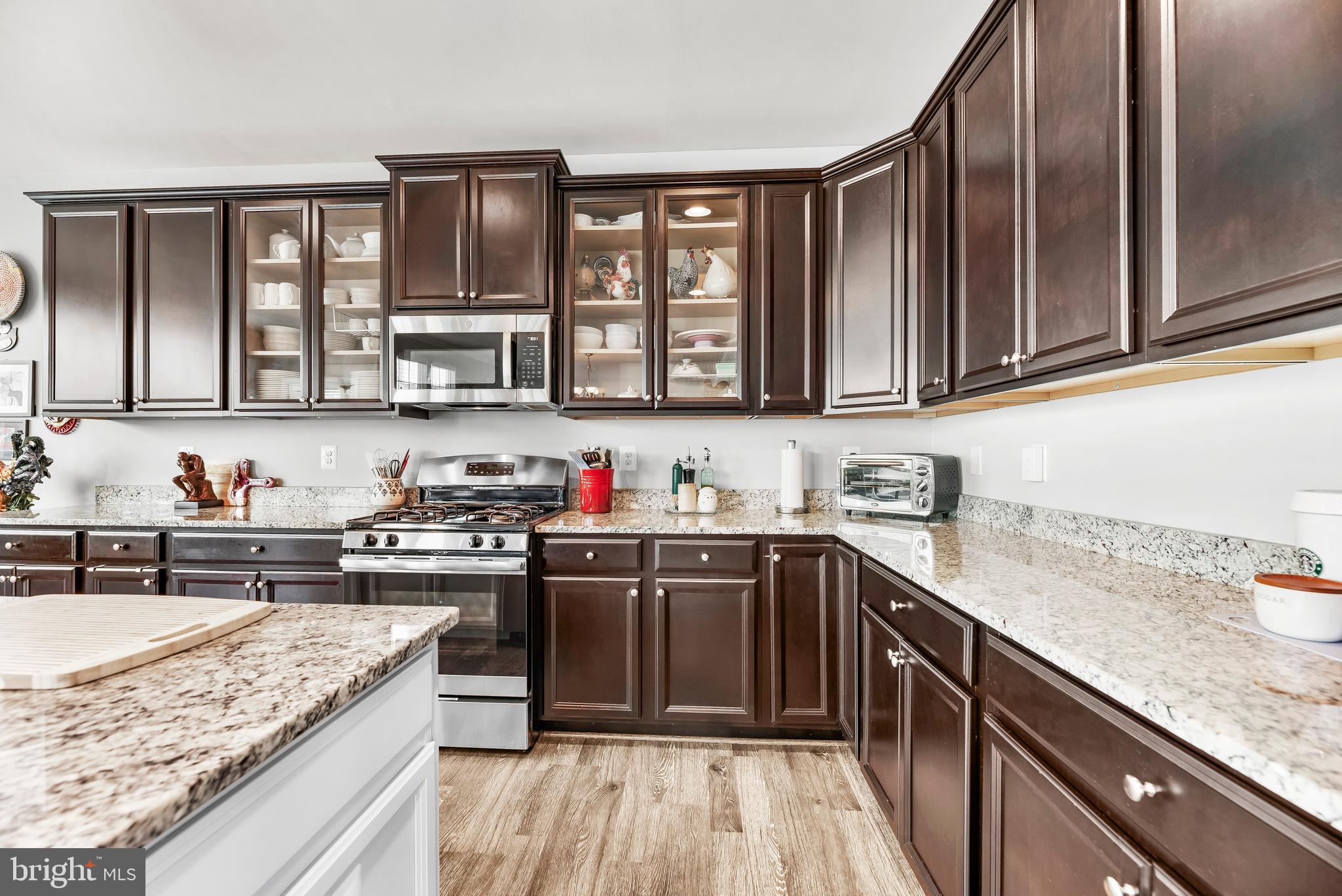 THE WOODS AT MYRTLE POINT - Residential