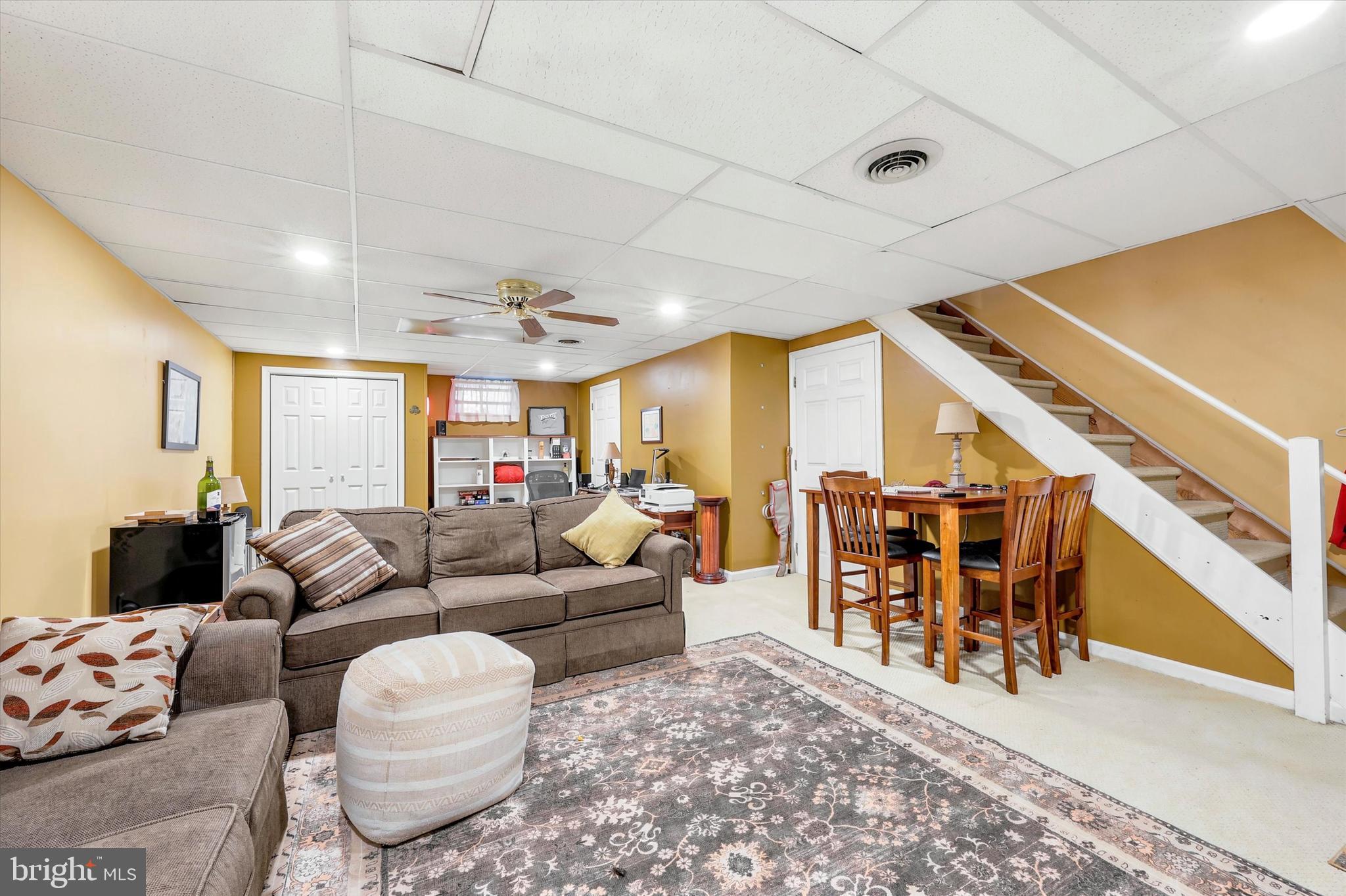 CHERRY TREE KNOLL - Residential